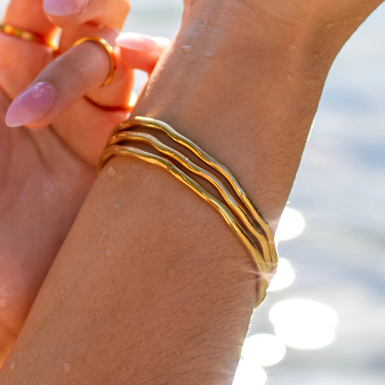 Serenity Bangle Gold | ALCO Jewelry