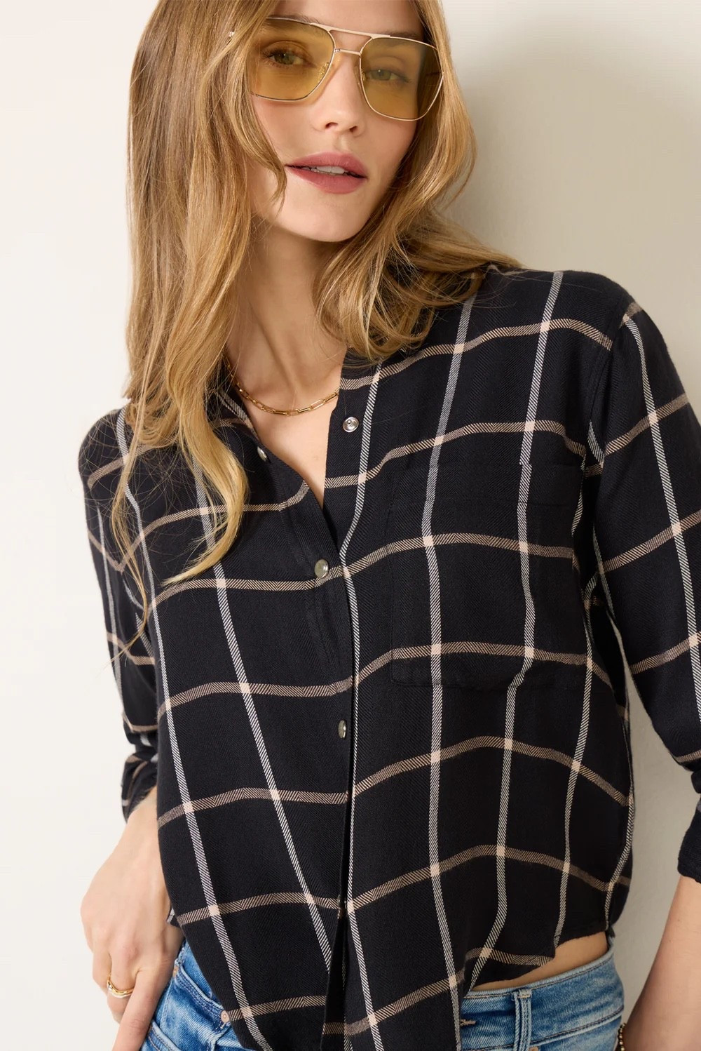 Super soft, black plaid button down, cropped and easy to tuck in!  Works for Dark 🍂 and Dark ❄️.



#LTKOver40 #LTKPetite