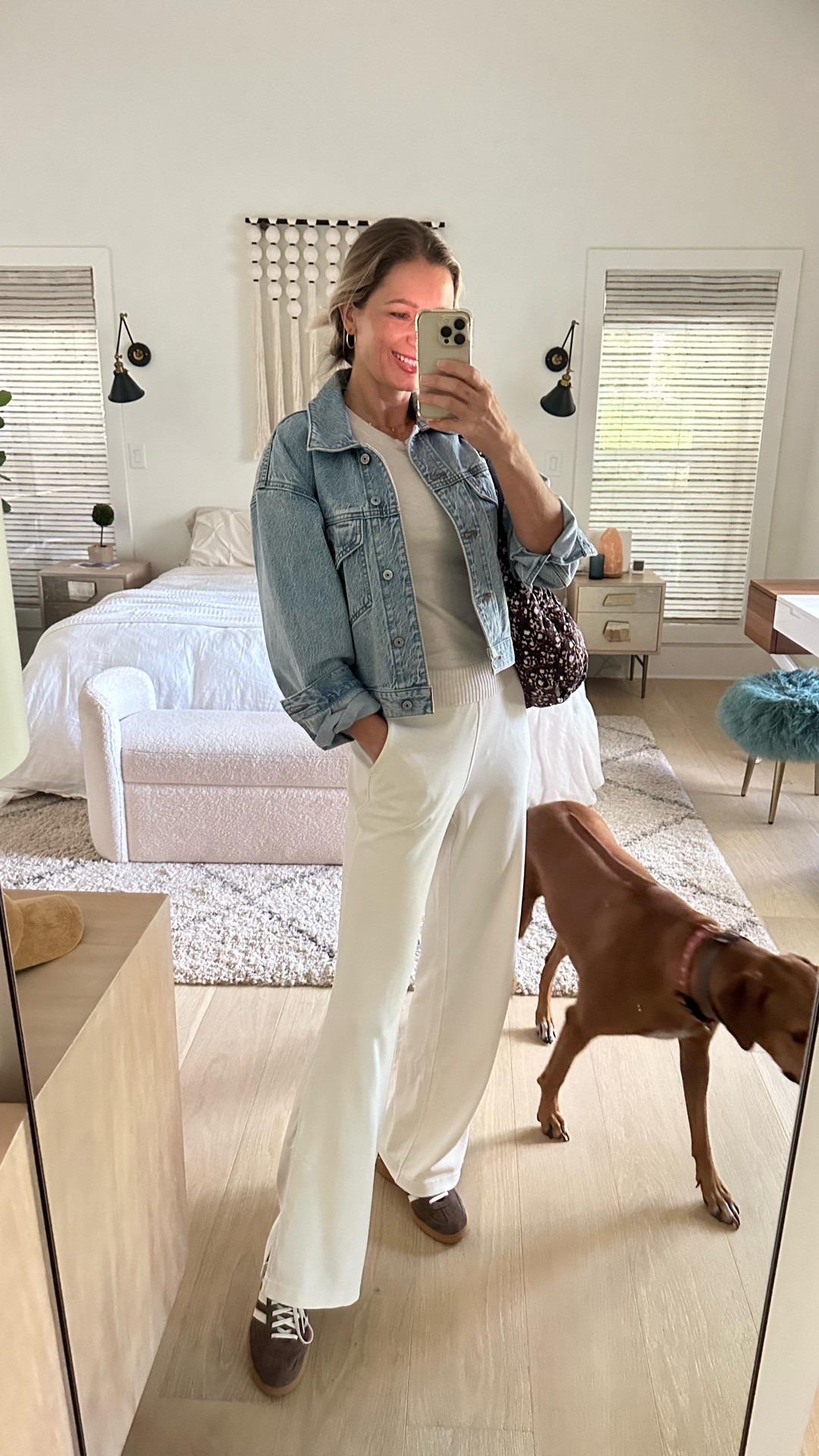 Love the drape and length on these pants! Super soft, comfortable, and flowy! 

*wearing pants size S, 31” inseam, jacket S 

#lululemon #athleisure #momfit #schooldropoff #errands #casual #loungepant #elevated #pintuck #trousersweatpant #casualelevated #lulufinds #lululemonsale #denimjacket #A&F #abercrombie #sneakersoutfit #neutrals

#LTKStyleTip #LTKTravel #LTKSaleAlert