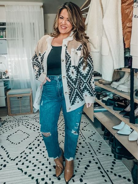 Fall fashion inspo - midsize outfit inspo - size 14 - curvy girl 

USE CODE: 20TARYN 

Sweater - size XL | super soft
Jeans - no stretch | size up | wearing a 17 for loose fit
Boots - size up if between sizes

#LTKcurves #LTKSeasonal #LTKstyletip