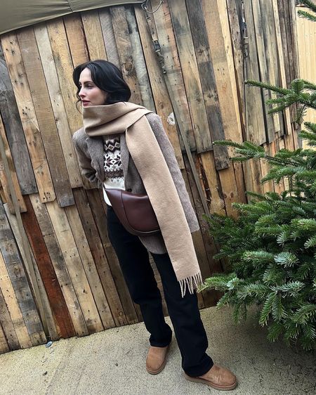 scarf by arket 
fair isle jumper by boden, currently in the sale 
blazer by arket 
ultra mini Uggs in chesnut 
bag by wandler 
casual, comfy outfit 
winter outfit ideas 

#LTKeurope #LTKstyletip #LTKSeasonal