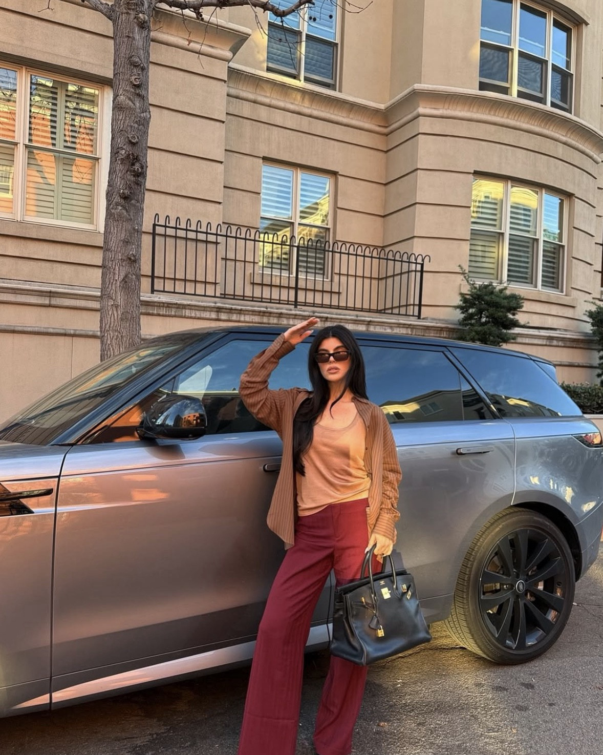 Have a feeling these pants are going to be styled on repeat

ootd inspo, styling inspo, low waisted trousers, Pinterest style, button down, outfit of the day

#LTKootd #LTKgrwm