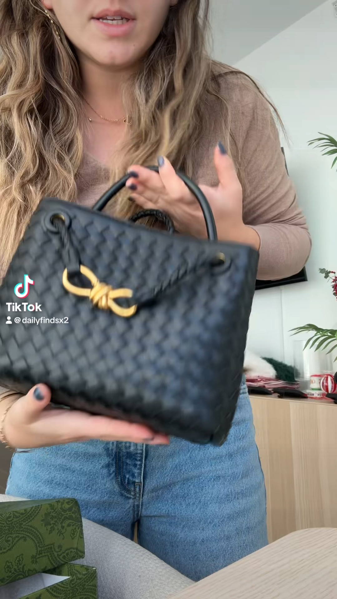 Bottega style bag #dhgate 

#LTKGiftGuide #LTKCyberWeek #LTKFindsUnder50