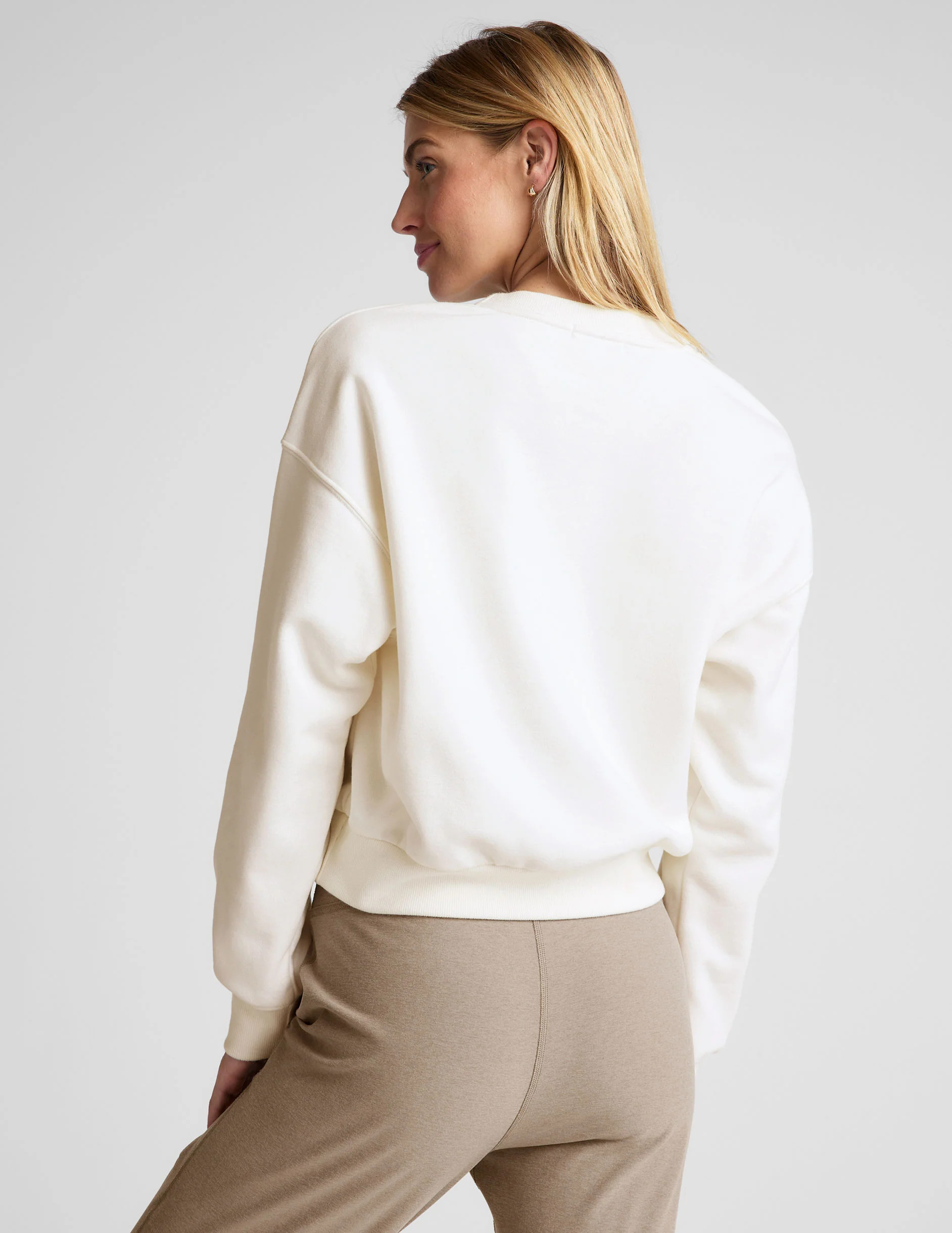 LuxeFleece Crewneck Sweatshirt | Beyond Yoga | Beyond Yoga