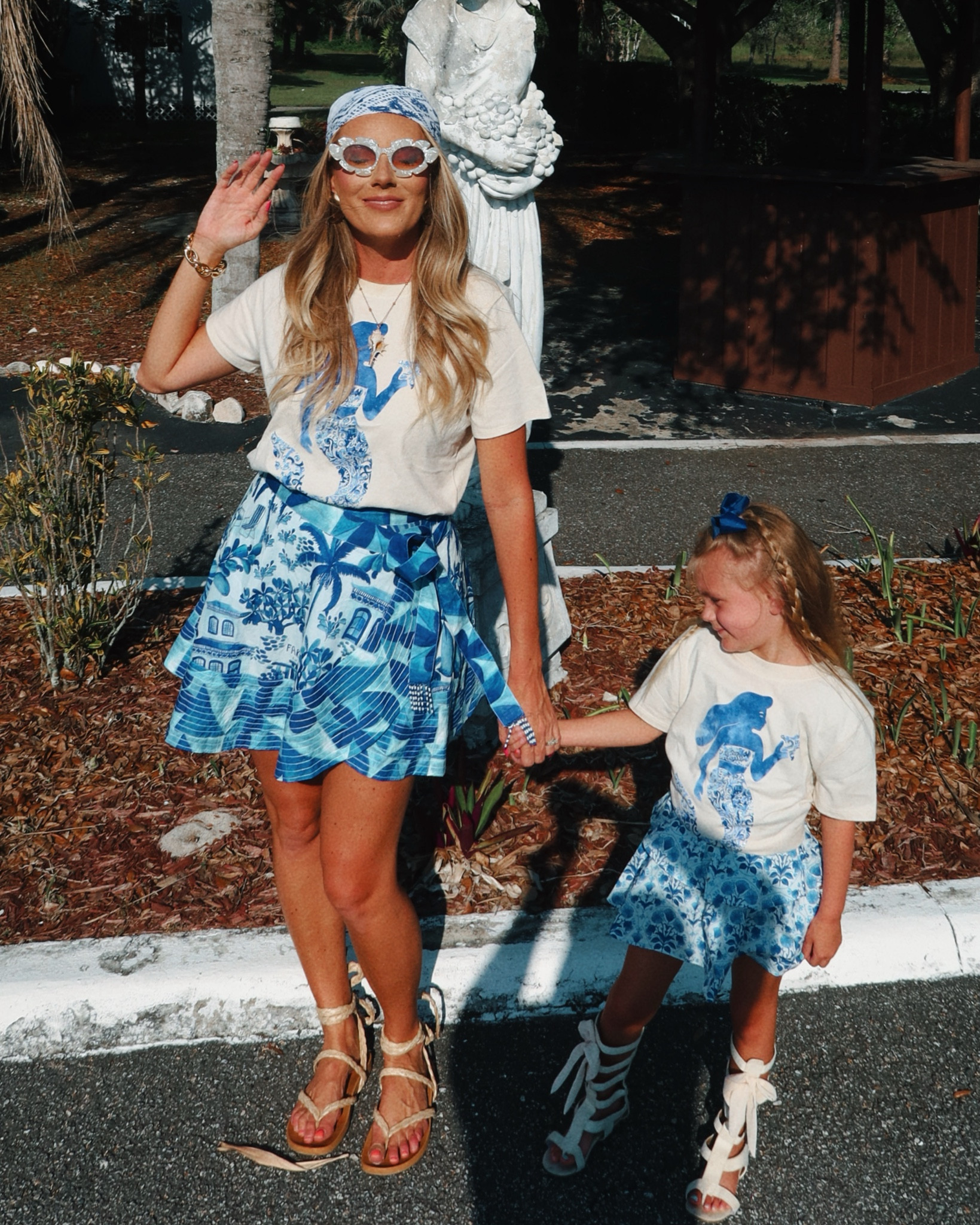 We will ALWAYS find a way to match 🙂‍↔️ Style Tip - if you love matching your little’s - always check the larger sizes in the kids tees! If you wear a womens size small-medium, chances are you’ll be able match your little! Sunny loved this mermaid tee at Abercrombie and guess what… I did too 😂💙💦

#LTKStyleTip #LTKKids #LTKSaleAlert