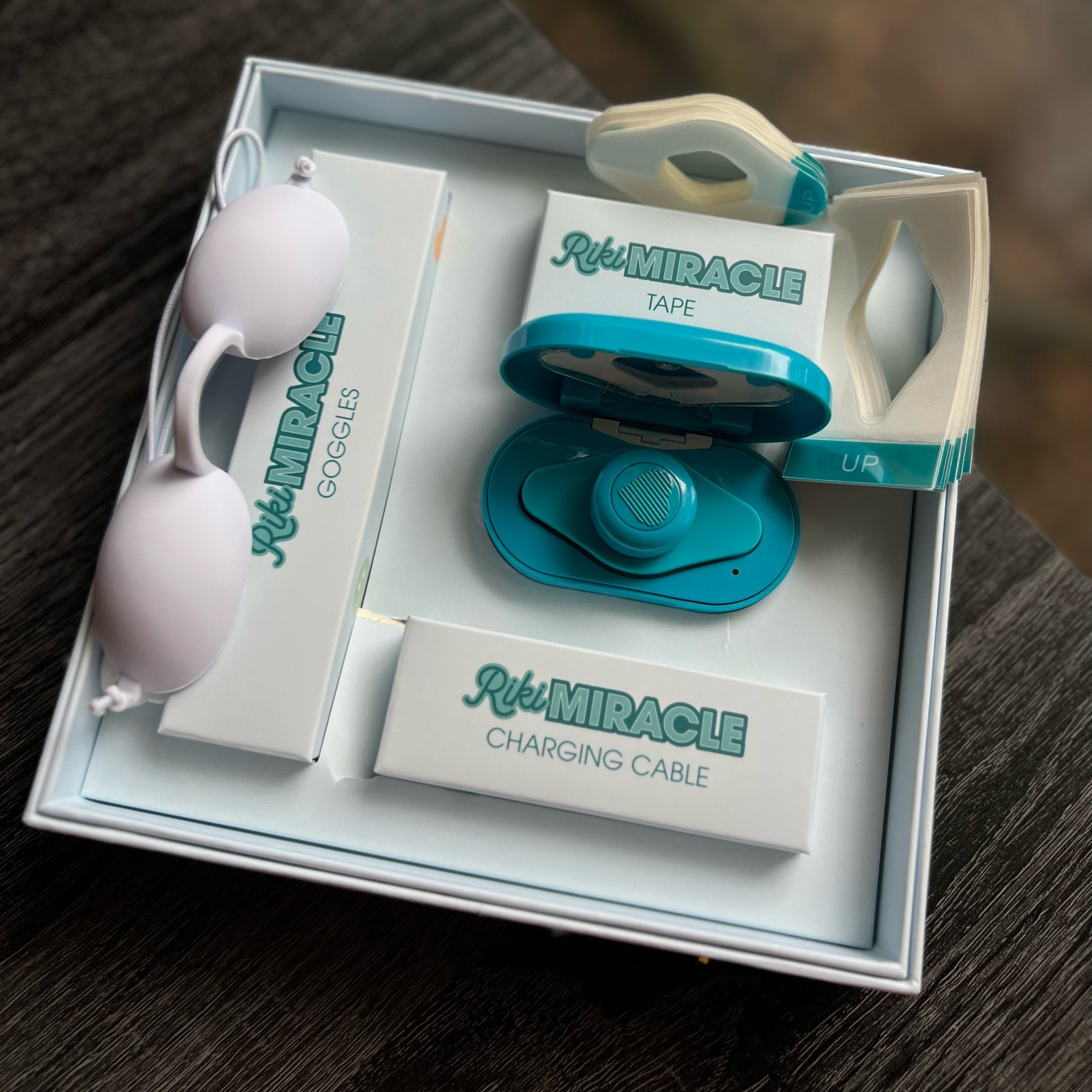 RIKI MIRACLE LED ACNE PATCH

#LTKbeauty #LTKVideo #LTKU