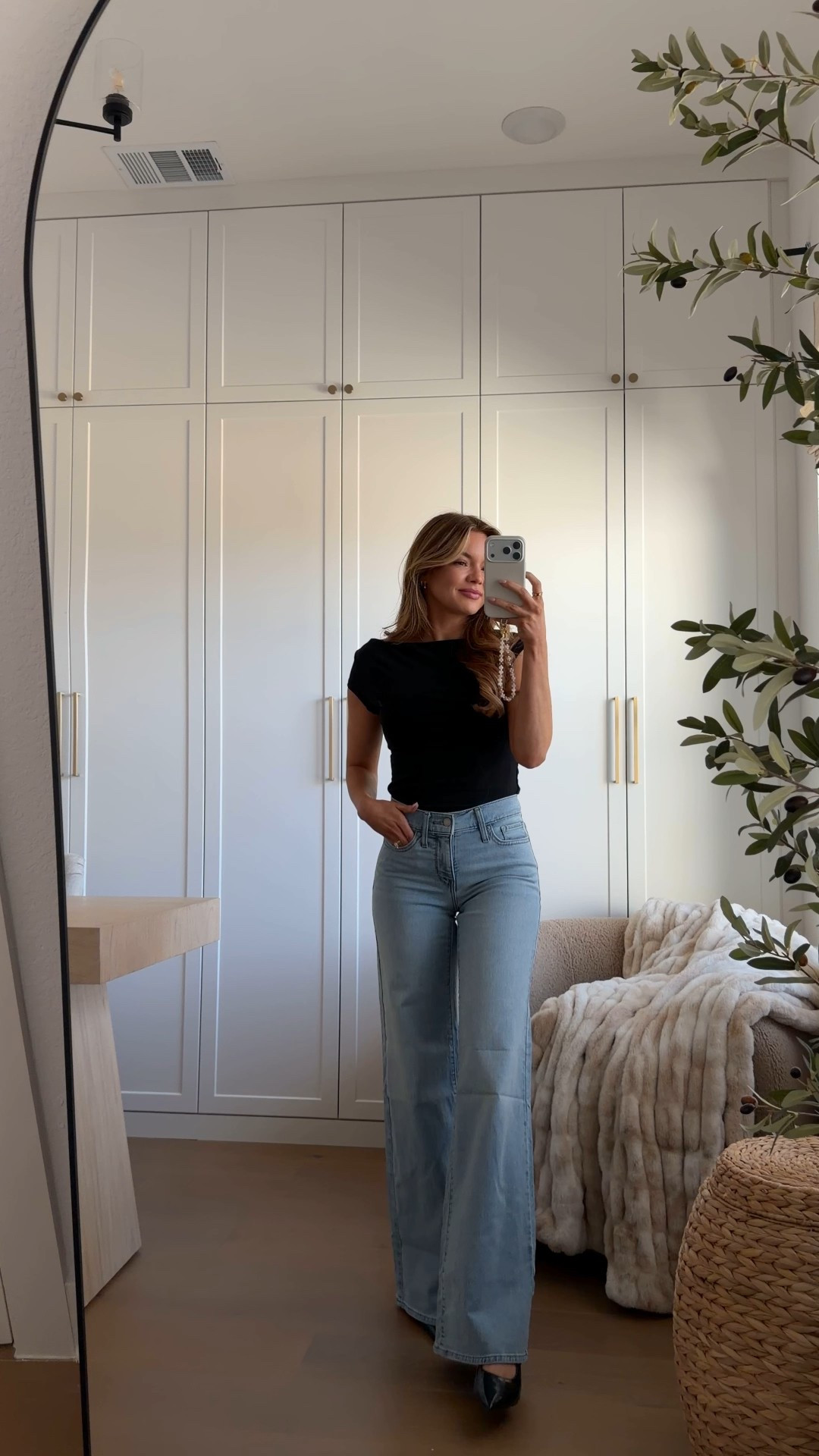 top: small // jeans: 24