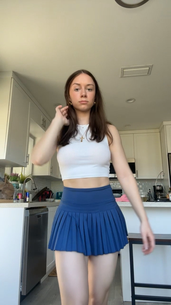 tennis skirt outfit idea fit inspo #tennisskirt #outfitinspo

#LTKSeasonal #LTKVideo #LTKstyletip