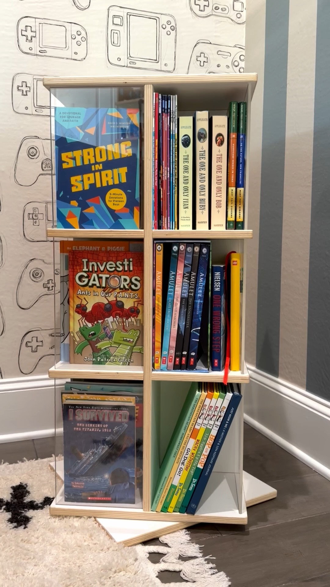 The best rotating bookshelf! The boys have this in their bedroom and love it!

@target #ad

#LTKKids #LTKHome #LTKmomlife