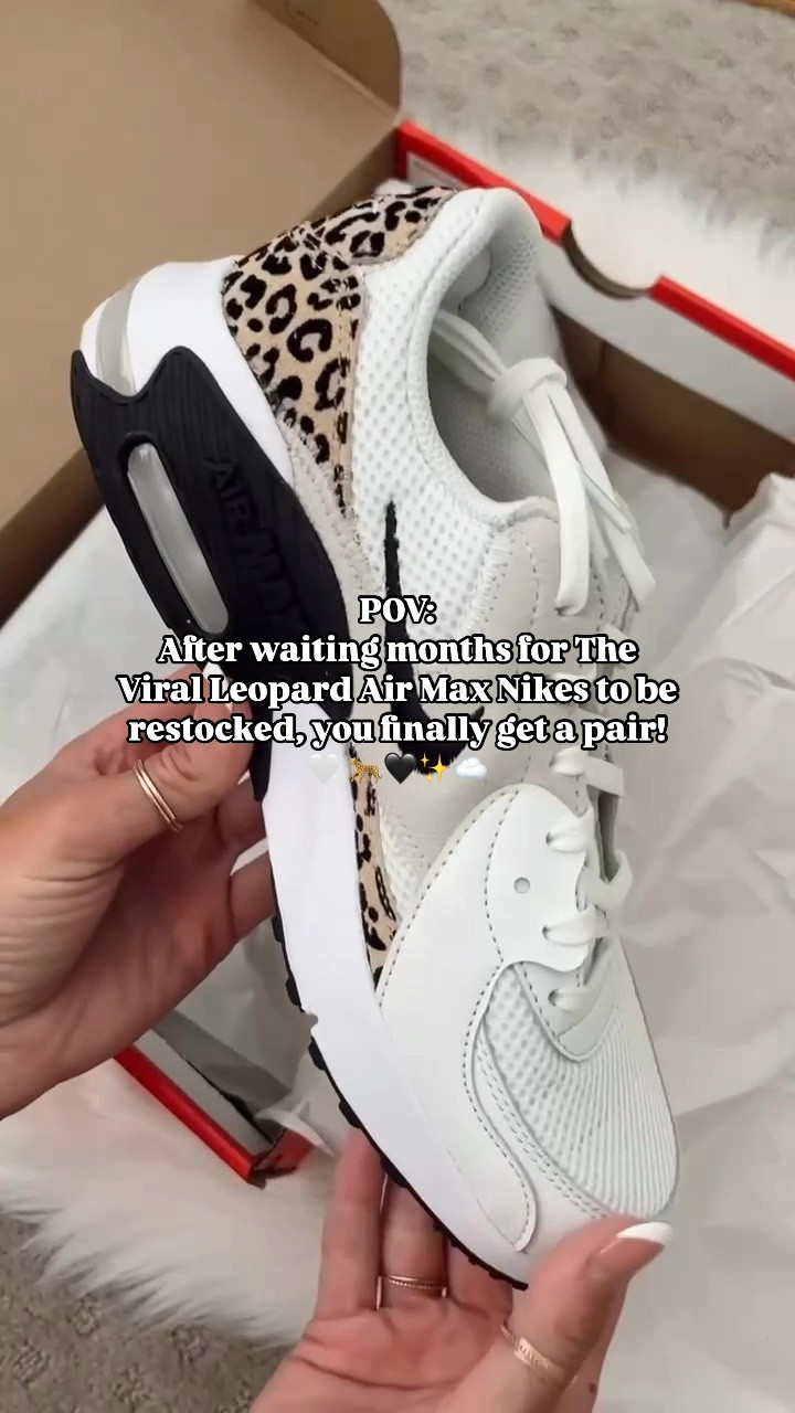 Wait a second!🚨 30% off rn!😮 Run, sale ends soon! 

#LTKHoliday #LTKGiftGuide #LTKSeasonal