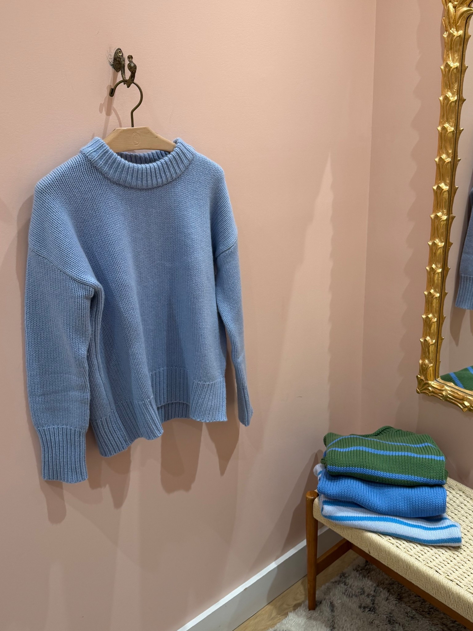 Chic sweaters for sprspring

#LTKSeasonal