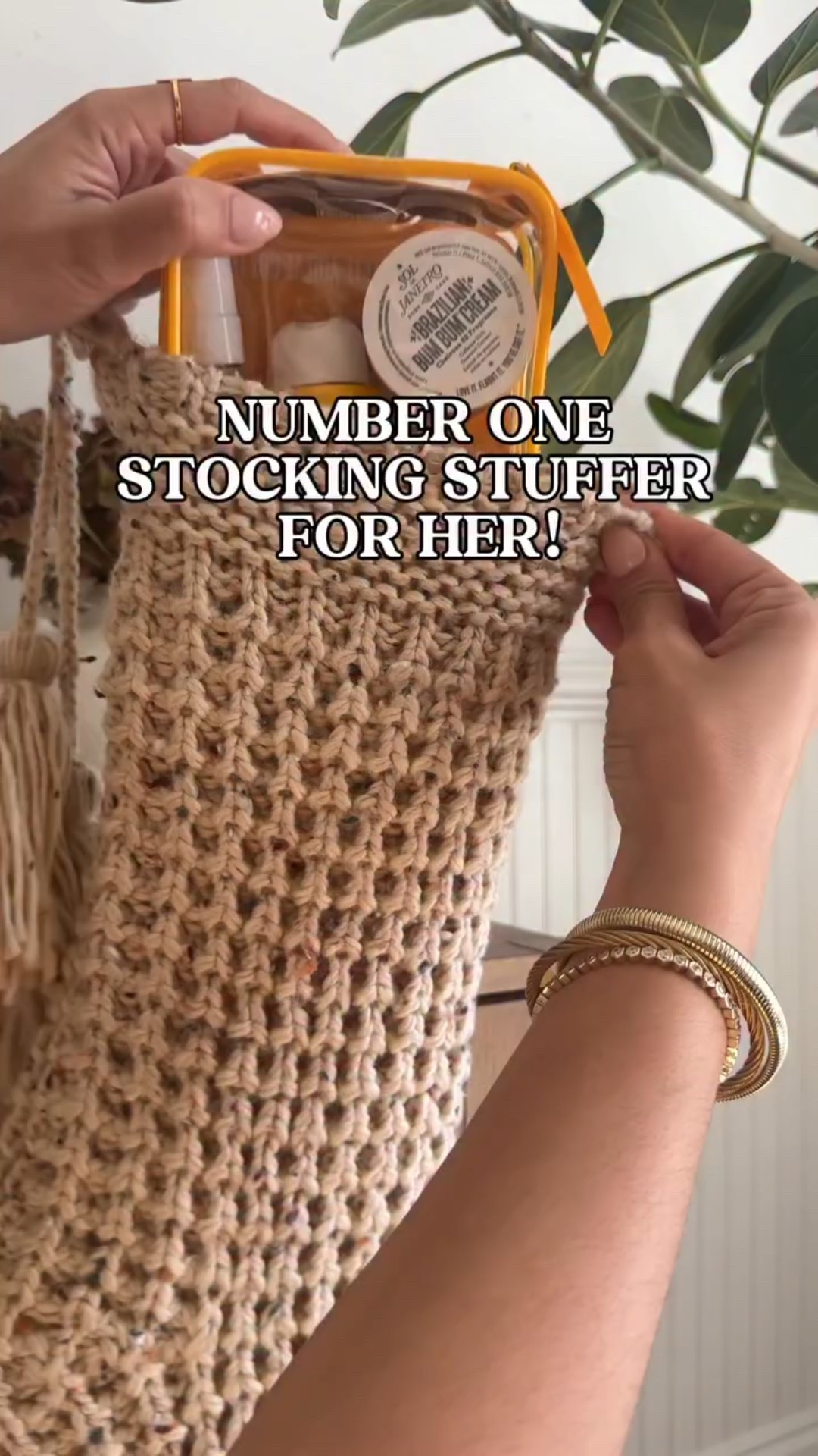 You CAN NOT go wrong with this gift!!!😍 
🎉Follow + Comment “GIFT” for the links to the perfect stocking stuffer or gift!!! Who wouldn’t want the perfect travel kit!!! Comes in allll of the Sol de Janeiro scents! 🥰 practical & thoughtful gift idea!!! My favorite stocking stuffer for her on Amazon!!