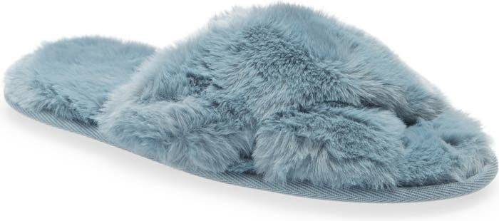 Snuggle Plush Faux Fur Slipper | Nordstrom