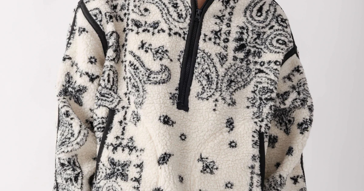RD Style Mila Bandana Print Sherpa | Social Threads