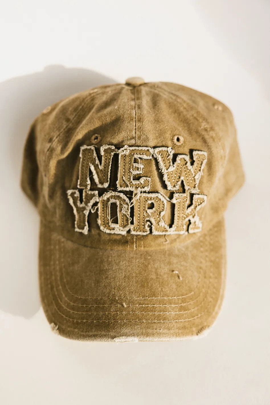 Ripped New York Baseball Call in Khaki | Böhme US