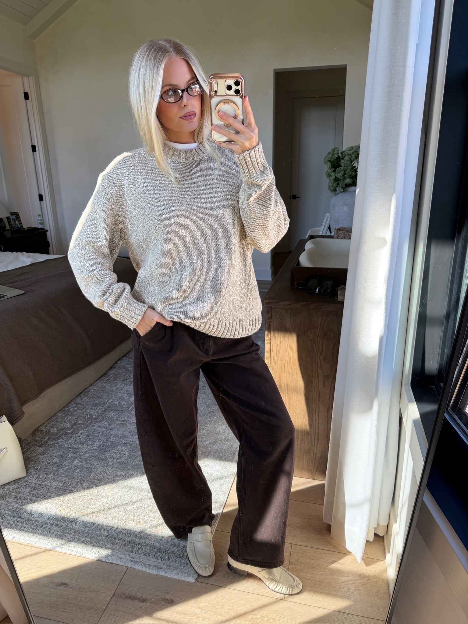 SIZE: med in tee & sweater, 28 reg in jeans, shoes run tts, exact glasses are “baby” by Bonnie Clyde (linked similar)! #kathleenpost

Fall outfit inspo, fall transition look, fall haul

#LTKootd #LTKSeasonal