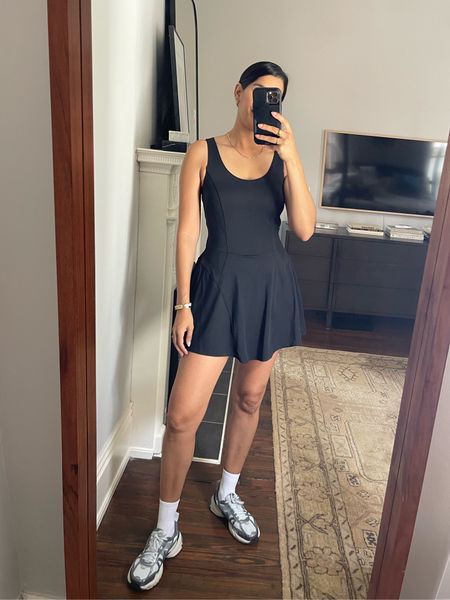 Target Activewear all ON SALE 

Ribbed crop: runs small, I sized up to a medium 
Green Shorts: TTS, I’m in a small
BW Tank: TTS, I’m in a small
BW skort: runs roomy, I’m in a small
Black dress: TTS, I’m in a small
Pink dress: TTS, I’m in a small 

#LTKOver40 #LTKSaleAlert #LTKActive