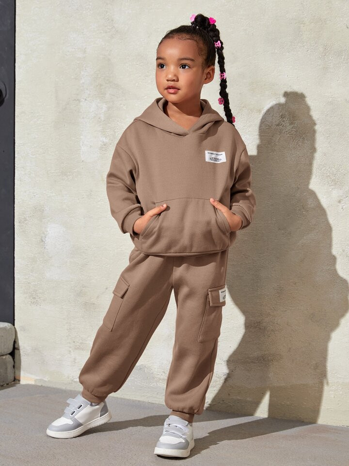 SHEIN Young Girl Patched Detail Drop Shoulder Thermal Hoodie & Sweatpants | SHEIN
