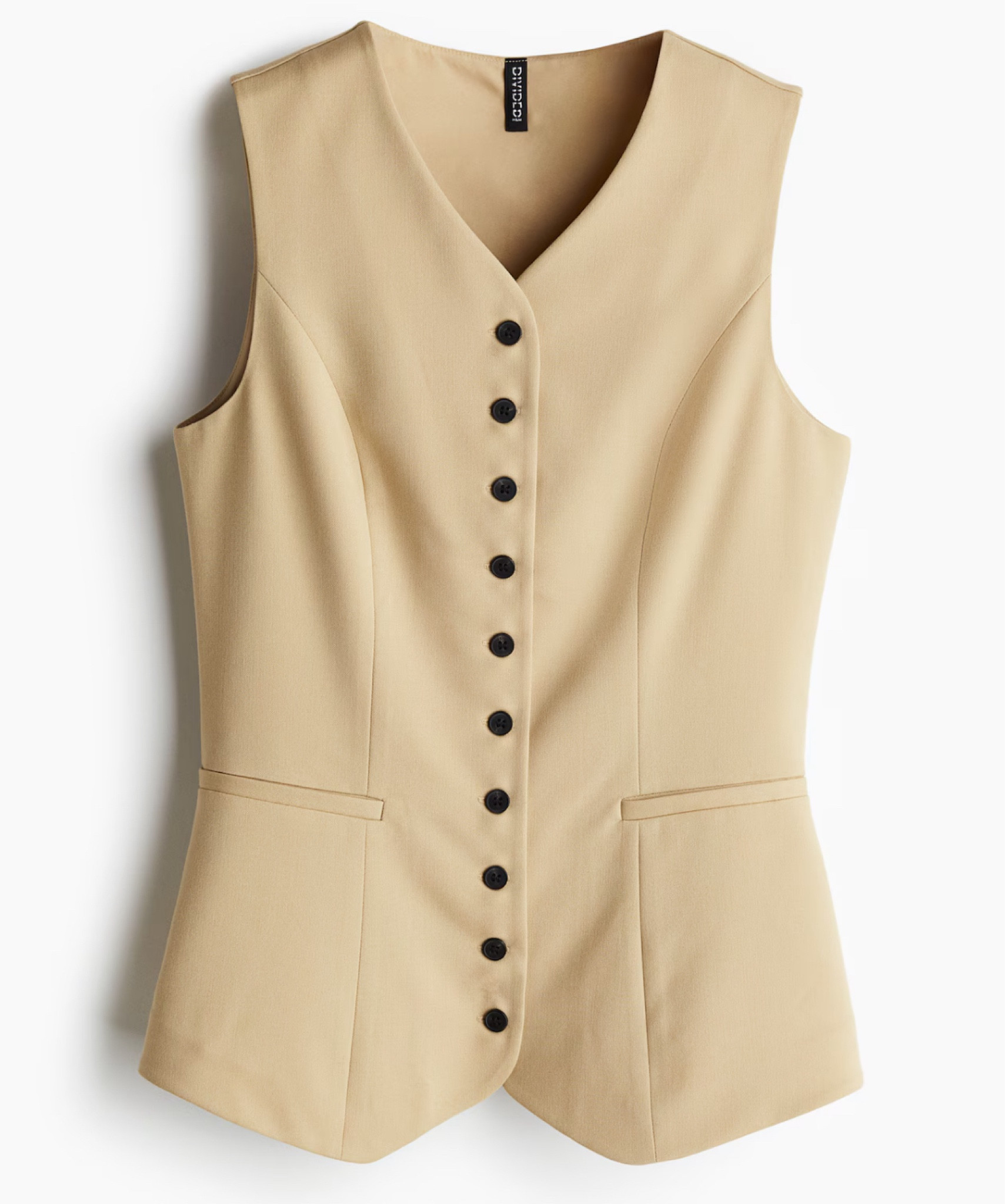 Fall trends: vests!!! Here are some of my favorite 

#LTKNYFW #LTKFallSale #LTKStyleTip