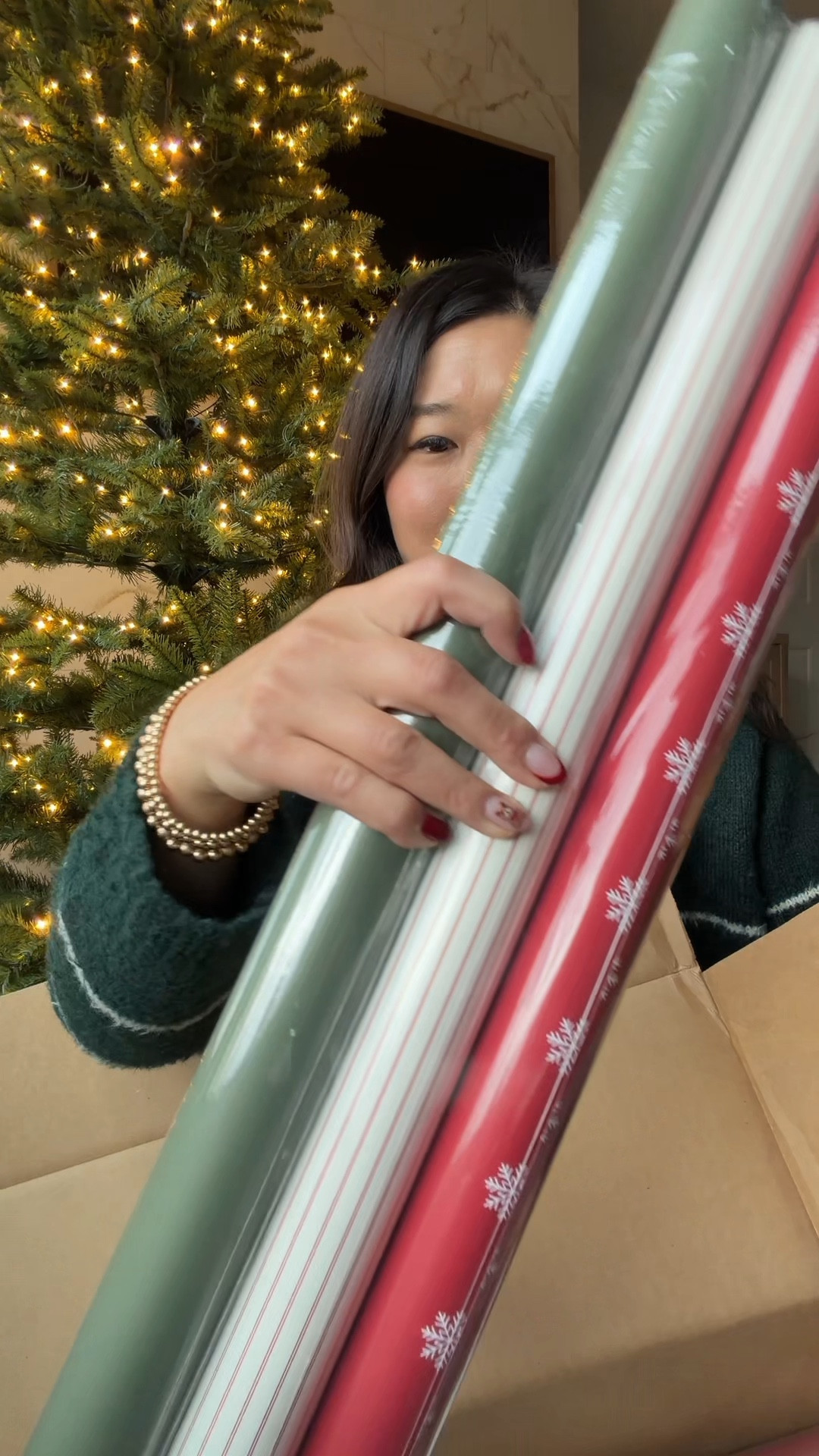 Merry Market Gift Wrapping Kits
Have perfectly coordinated wrapping paper, ribbons and gift tags! 

#LTKGiftGuide #LTKHoliday