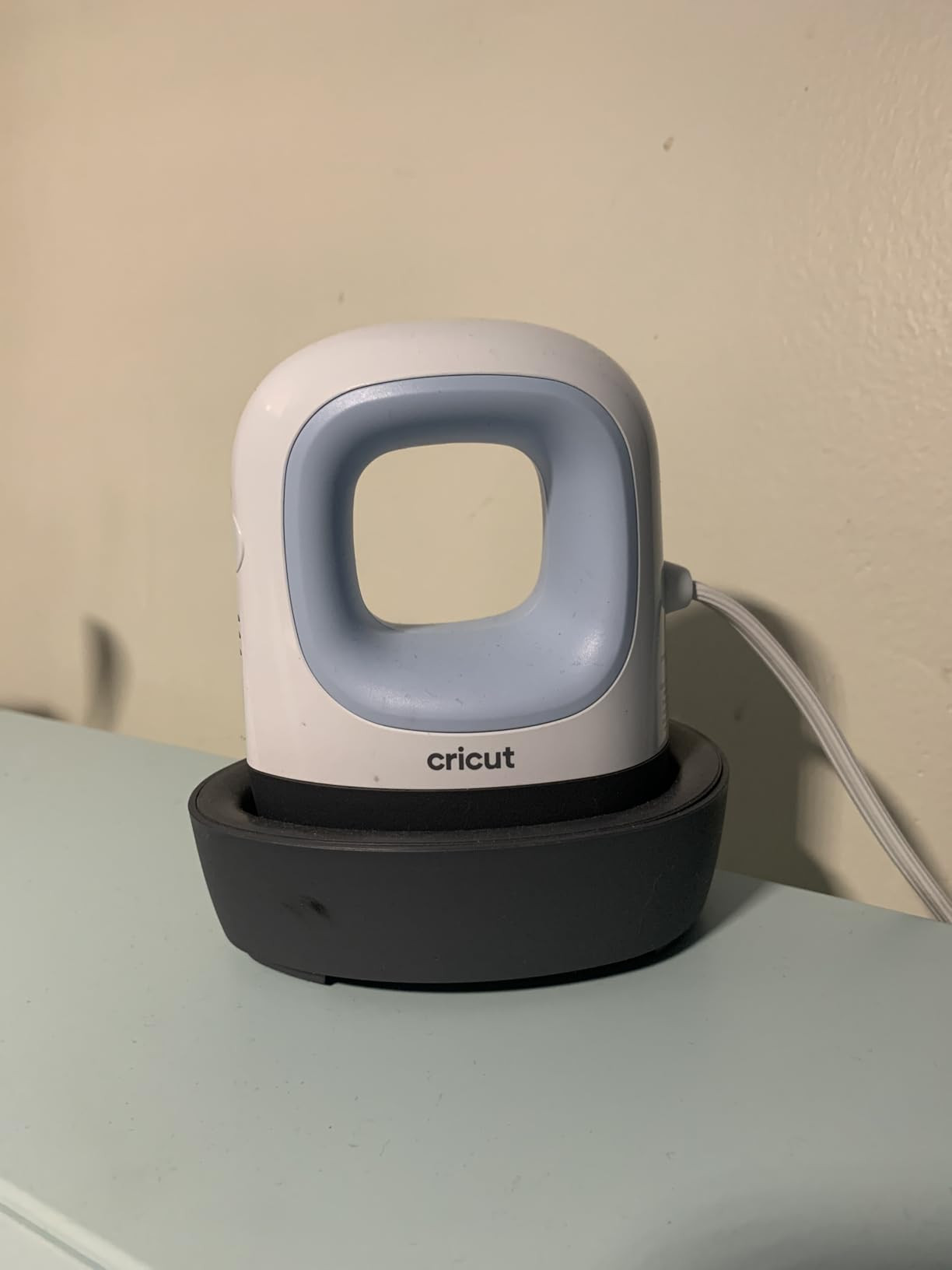 Cricut EasyPress Mini Heat Press - Zen Blue | Amazon (US)