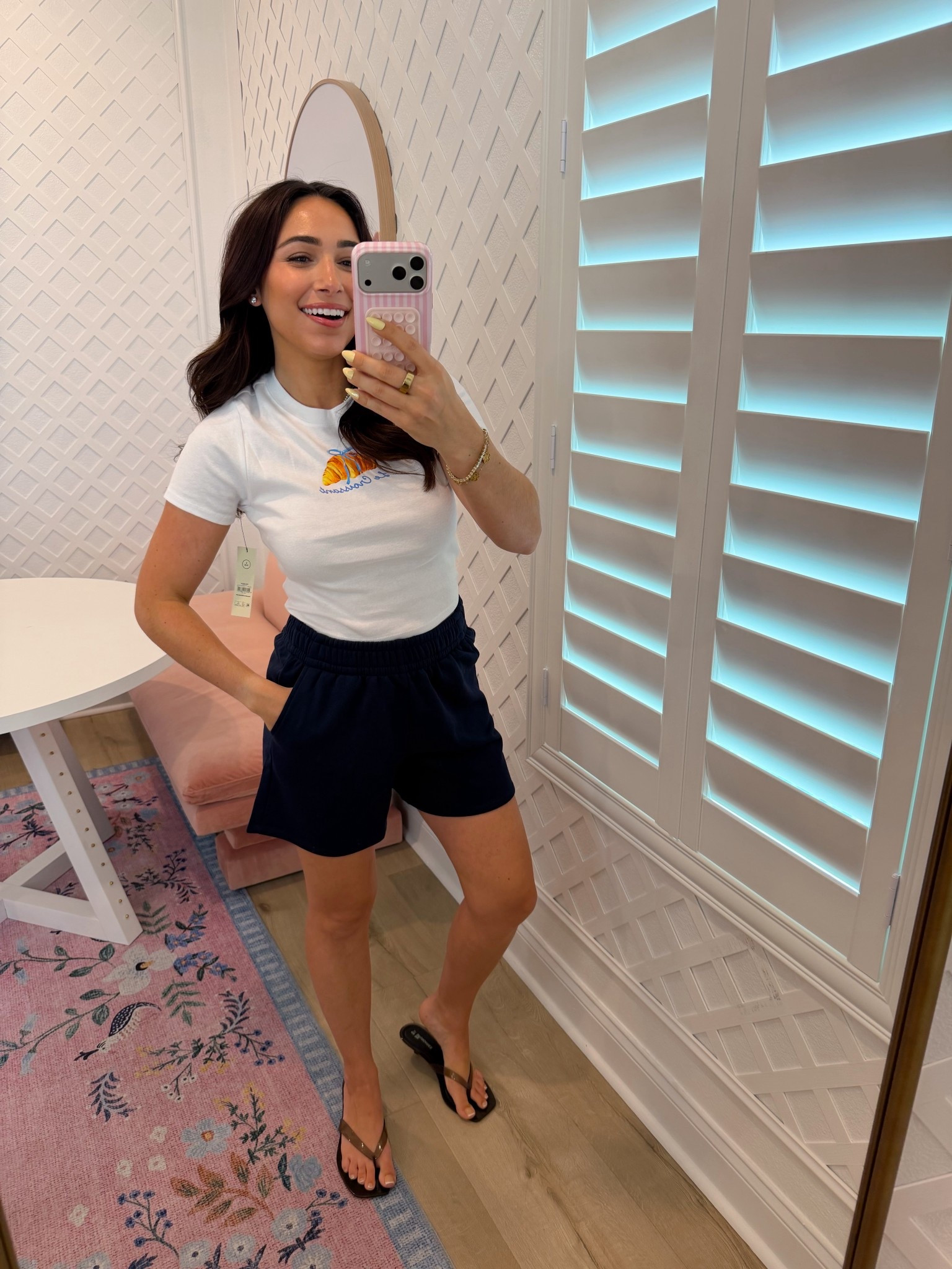 ARITZIA inspired!! Have you seen their viral sweatspants and shorts?! These are so similar for nowhere near the price. One color left!!! Affordable style // look for less // affordable and fashion // cute sets // Walmart fashion // Walmart finds 

#LTKSaleAlert #LTKstorytime #LTKootd