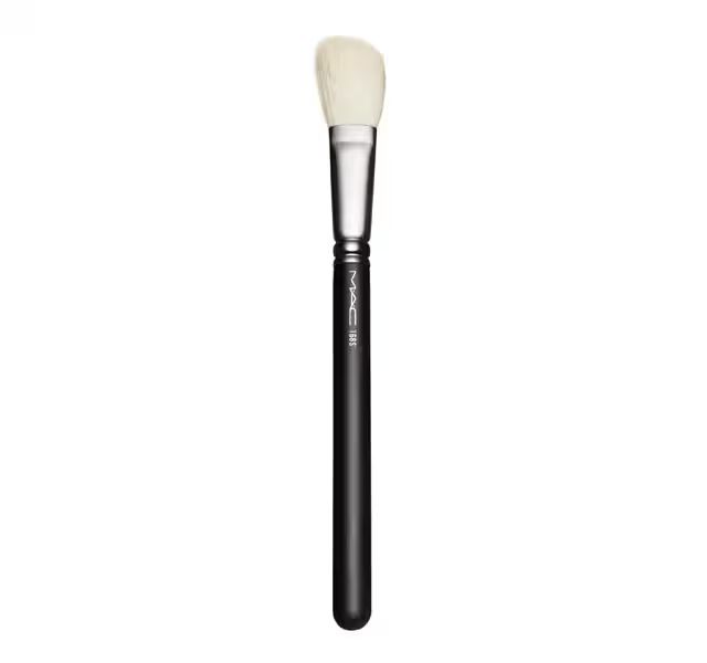 M∙A∙C 168S Large Angled Contour Brush | M∙A∙C Cosmetics – Official Site | MAC Cosmetics... | MAC Cosmetics (US)