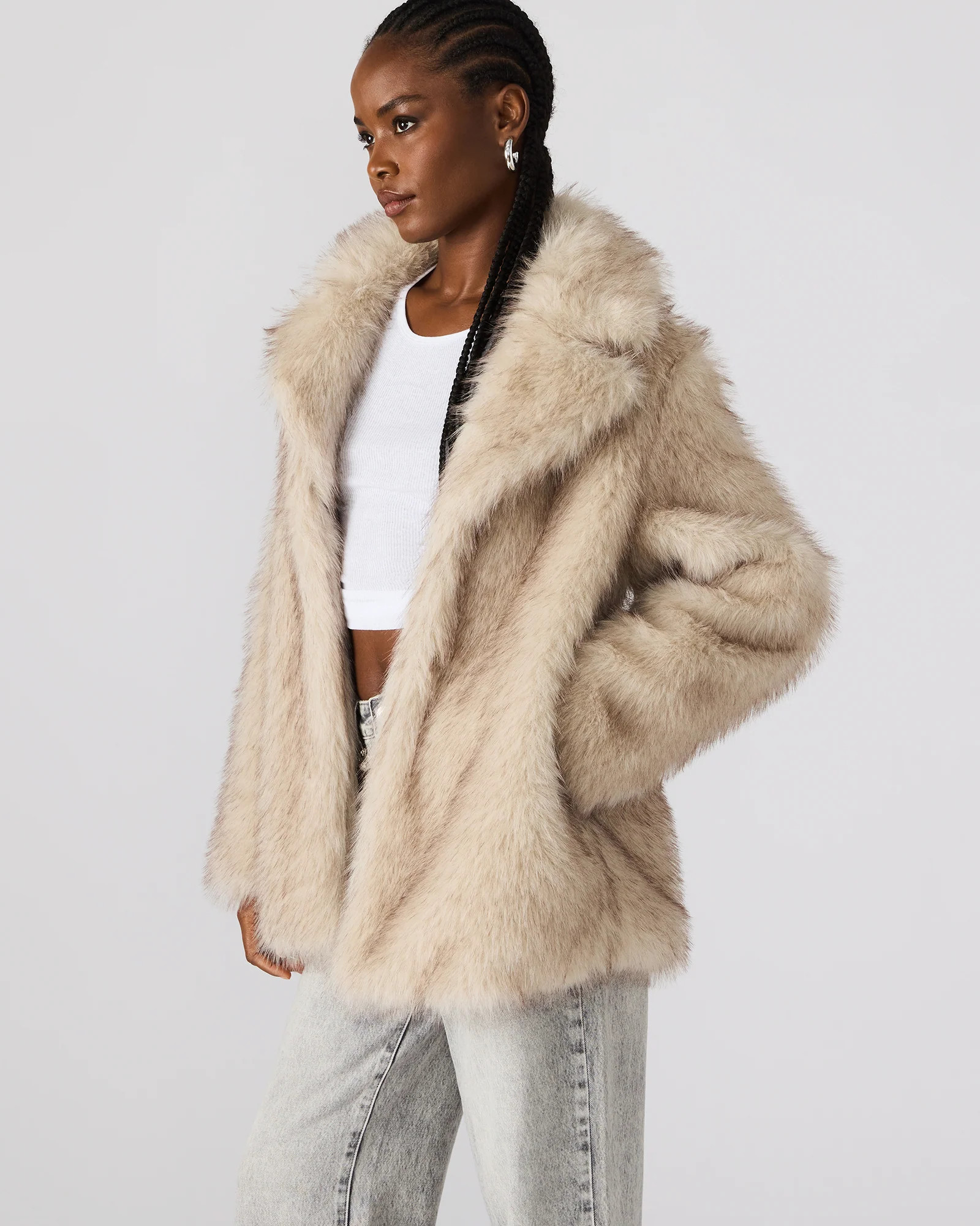 KINDRA Natural Faux Fur Collared Women's Coat | Steve Madden (US)