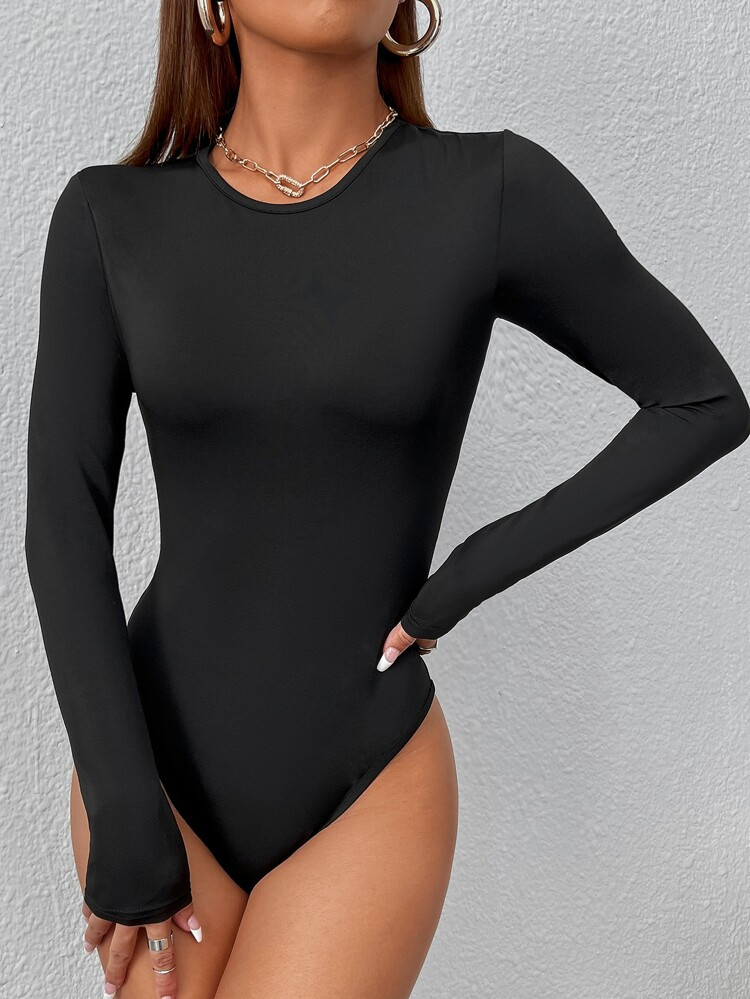 New
     
      SHEIN PETITE Solid Slim Fit Bodysuit | SHEIN