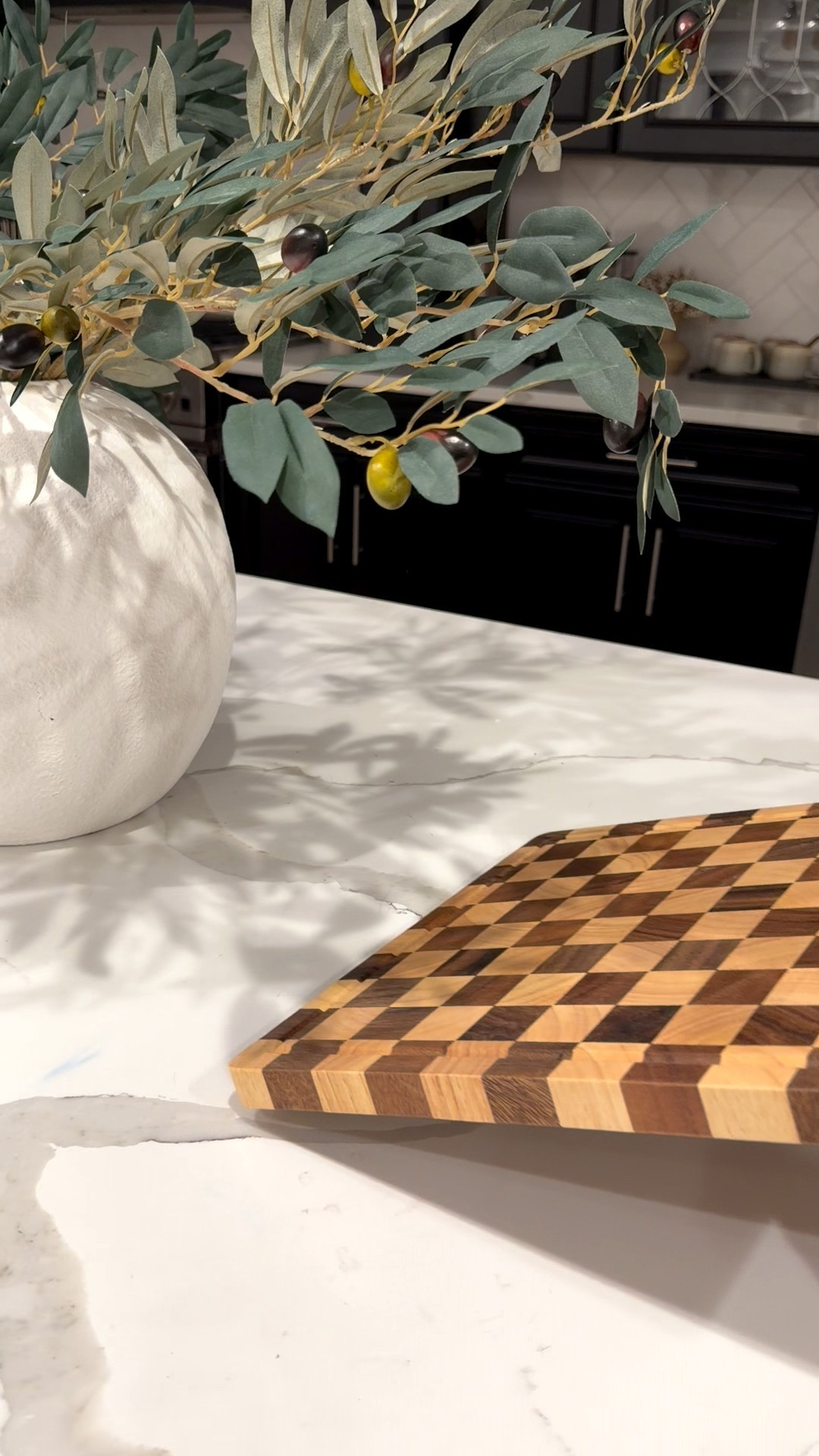 Obsessed with this new cutting board from Amazon! 

Amazon finds, Amazon home, Amazon, cutting board, kitchen, kitchen finds, kitchen decor, @amazon #founditonamazon 

#LTKSeasonal #LTKSaleAlert #LTKHome