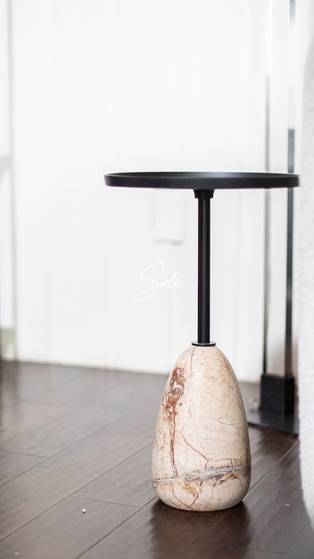 Target Drink Table Deal

Target find that looks way more expensive than it is. This sculptural drink table is the perfect small space piece—clean, modern, and easy to move wherever you need it. I love using it next to a chair or sofa for that high-end, styled look without the bulk. Even better… it’s currently on sale.

#LTKSaleAlert #LTKHome