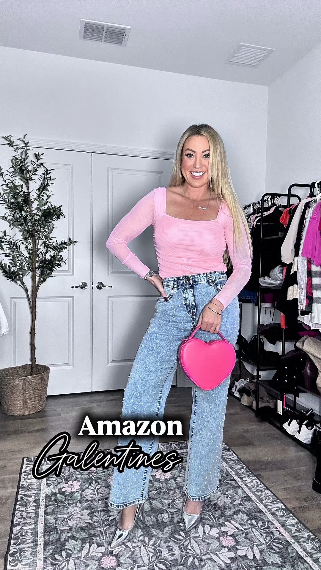Pink, pearls, and the perfect Galentine’s vibe 💗 Amazon fashion find I couldn’t pass up. The details are so good.

#ValentinesOutfit #GalentinesLook #AmazonFashion
#PinkOutfit #AmazonFinds #AffordableStyle
#WomensFashion #StyleInspo



#LTKOver40 #LTKFindsUnder50 #LTKootd