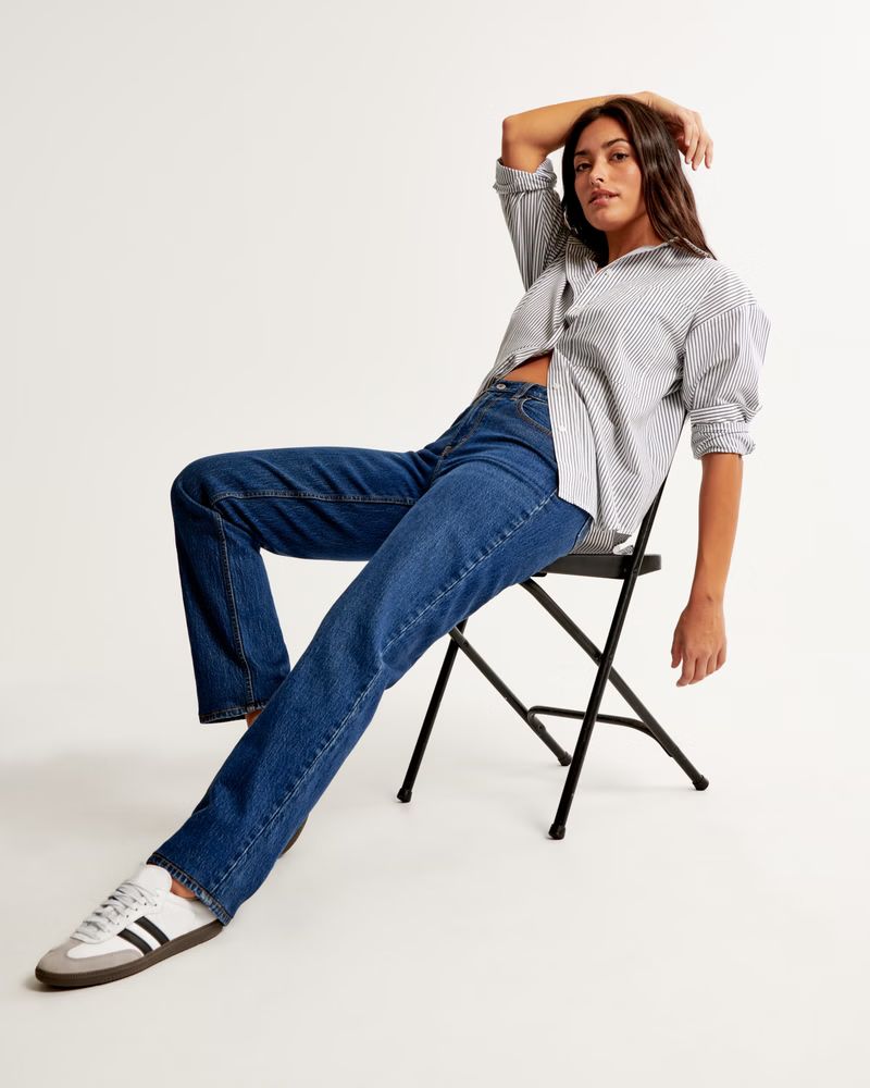 Women's Curve Love Mid Rise 90s Straight Jean | Women's Bottoms | Abercrombie.com | Abercrombie & Fitch (US)