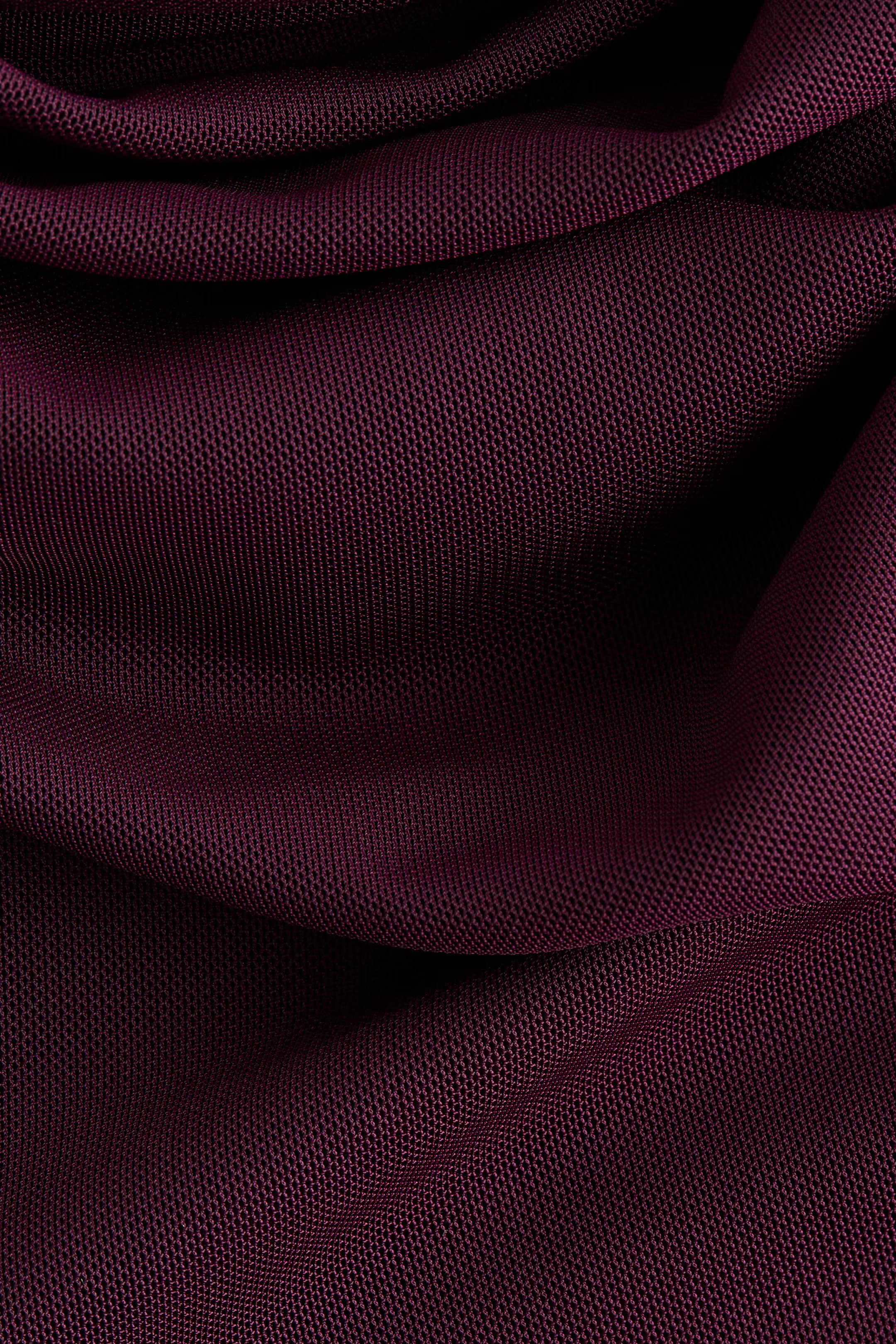 One-shoulder mesh top | H&M (UK, MY, IN, SG, PH, TW, HK)