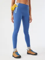 Snacks 7/8 LeggingA Heart | Outdoor Voices