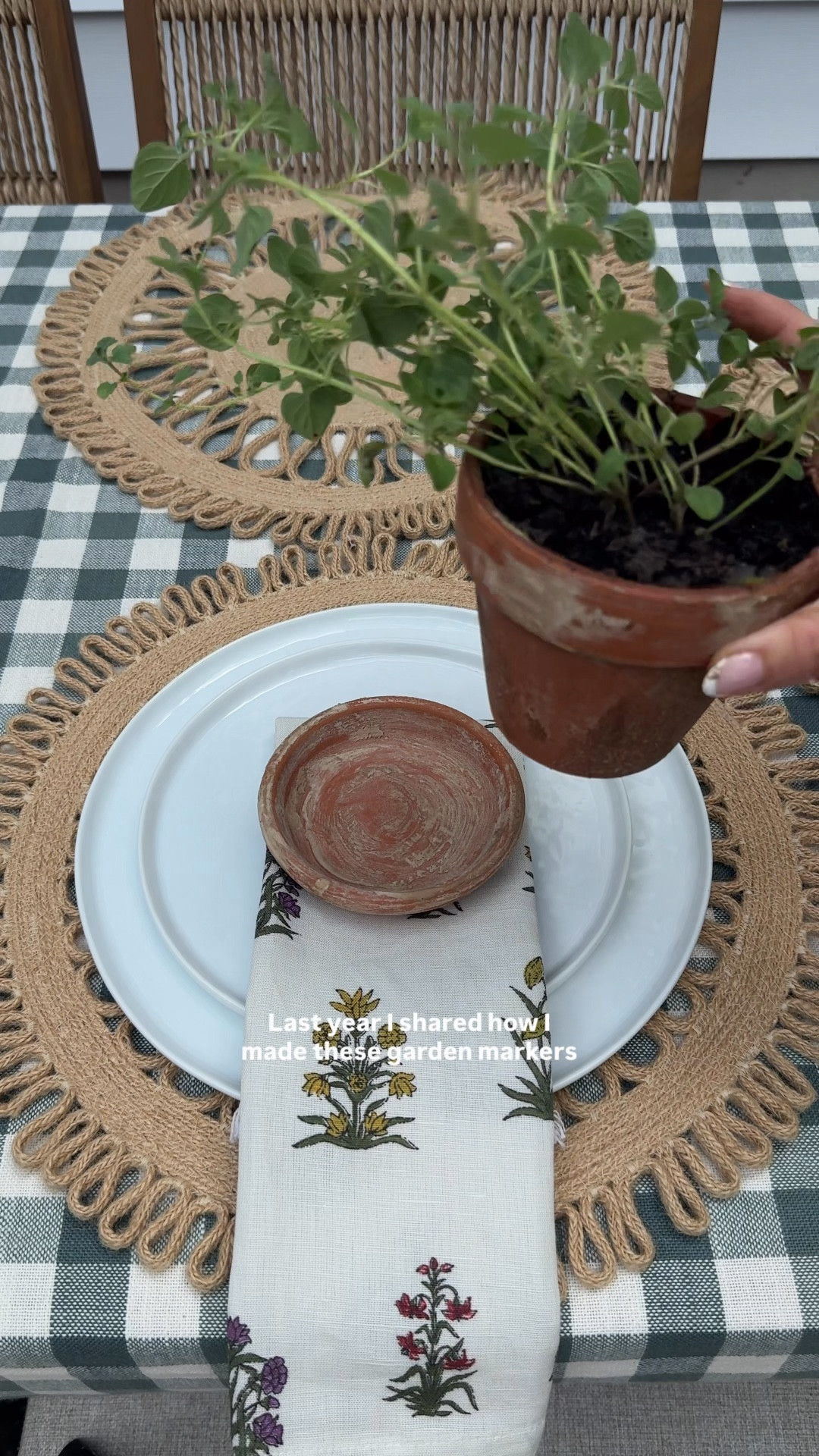 Garden markers but make them CUTE! This is all you need: sculpting clay and letter stamps

#LTKU #LTKSeasonal #LTKdayinmylife