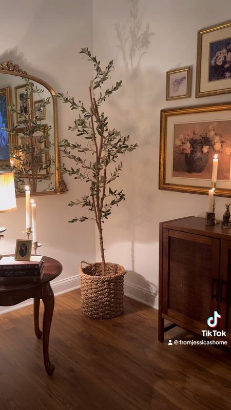 The perfect faux olive tree!! 