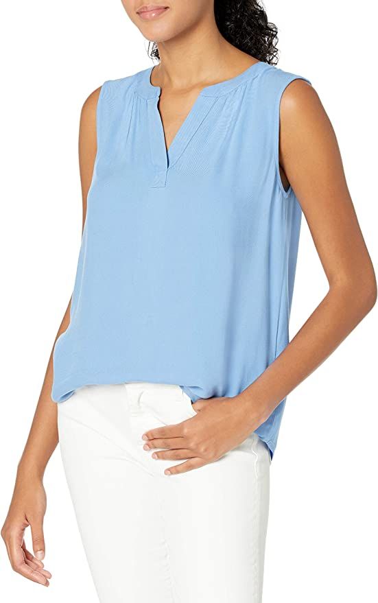 Amazon Essentials Women's Sleeveless Woven Shirt | Amazon (US)