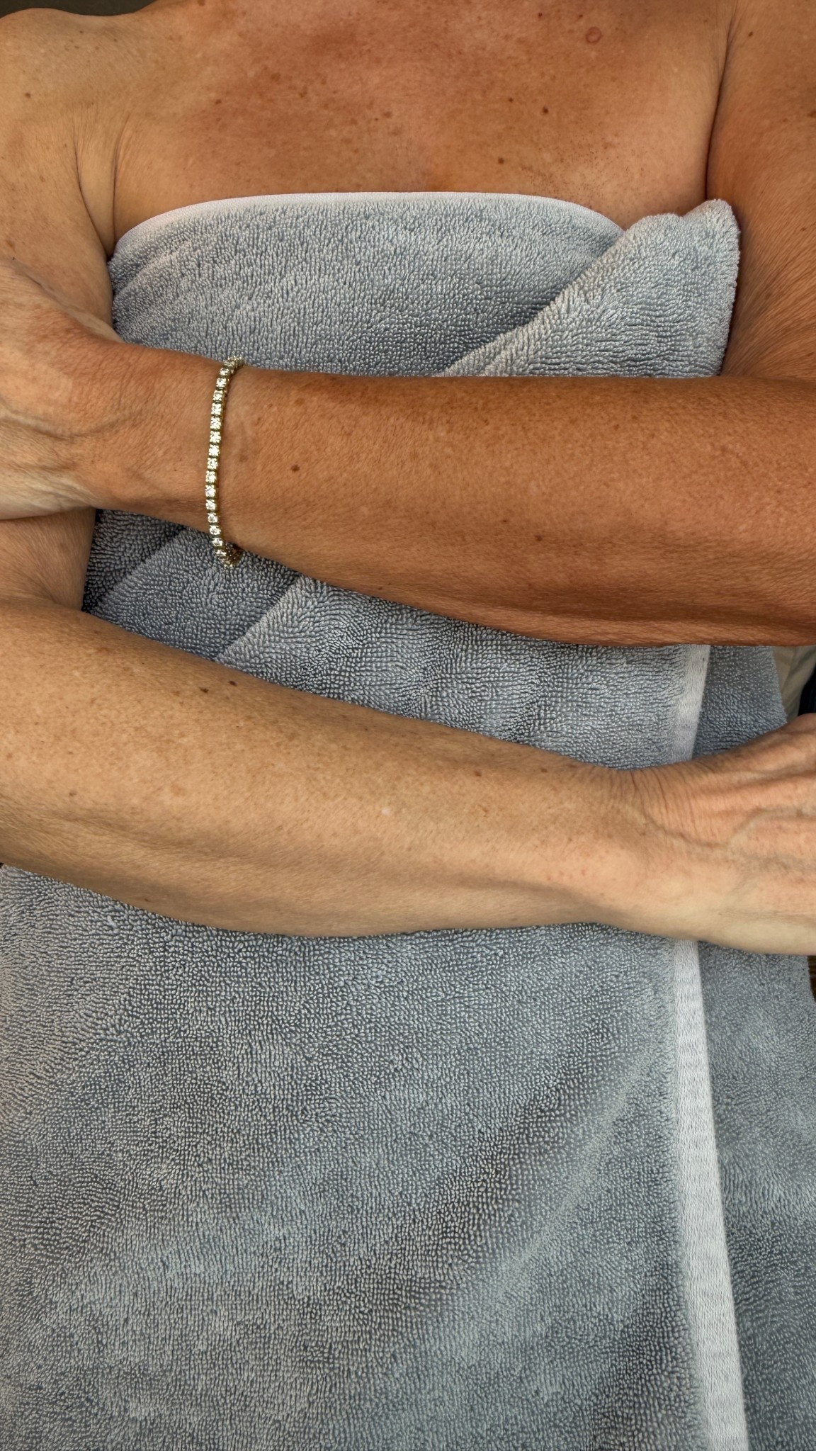 Loving Tan Platinum dark 

#LTKOver40 #LTKBeauty