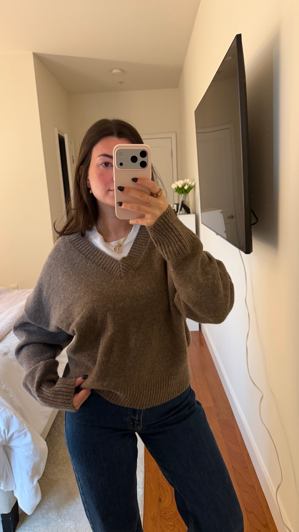Casual work ootd🤎

(Sweater is Zara so linked similar)

#LTKootd #LTKgrwm #LTKmorningroutine