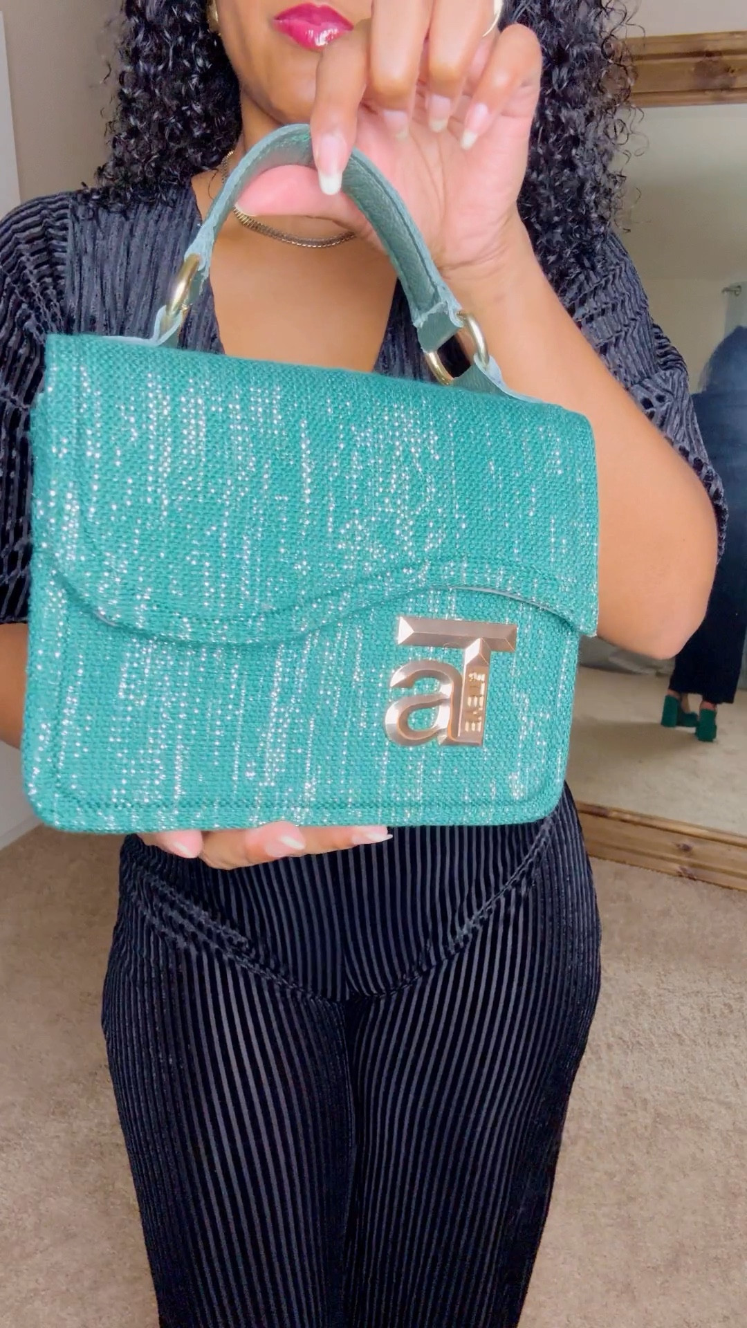 I love a good holiday fit 🫶🏾🎄

Bag is linked, tagged on my IG! 

#LTKHoliday #LTKFindsUnder100 #LTKStyleTip