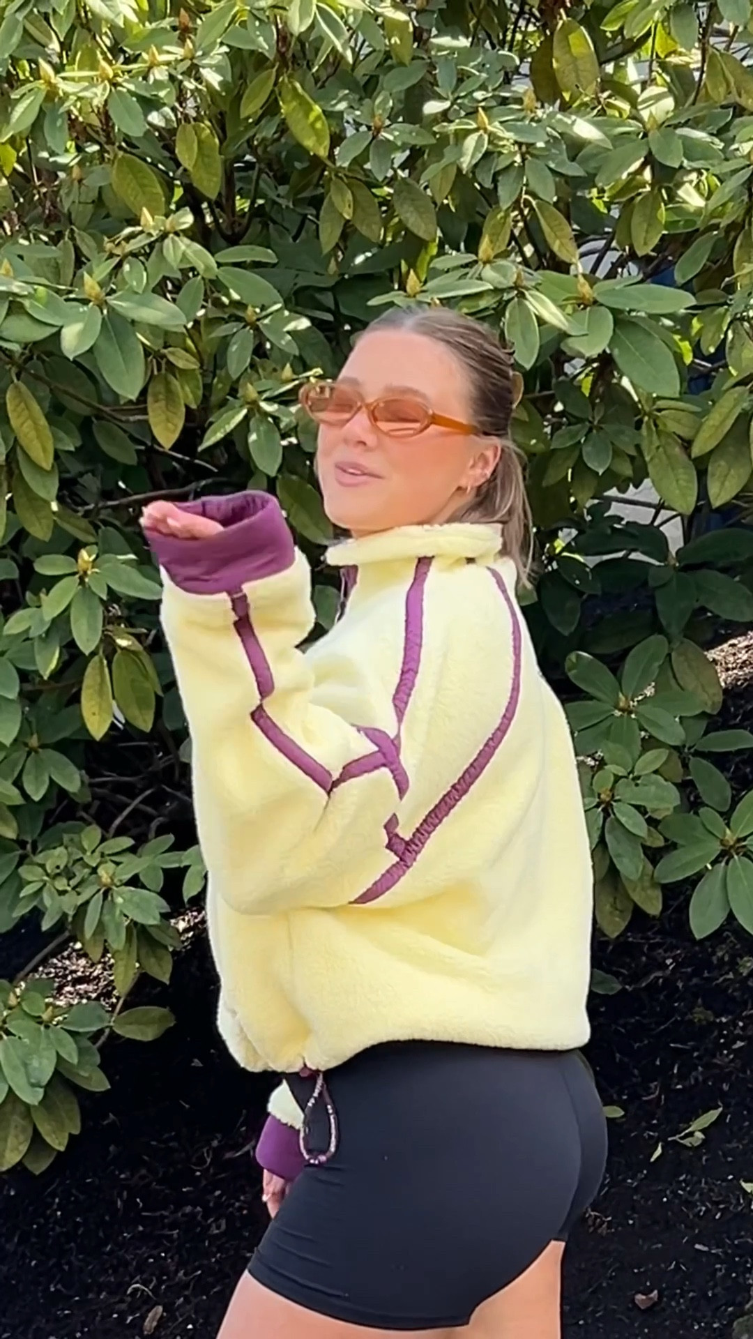 Love this free people movement fleece!! Size M true to size so cozy and warm. Size M in bike shorts. Hoka runs true to size I’m an 8

#springstyle #casualstyle #freepeople #shorthair