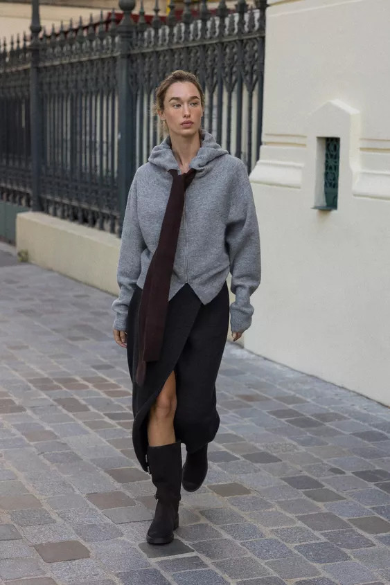 HOODIE WITH CONTRAST BOW DETAIL | Zara UK