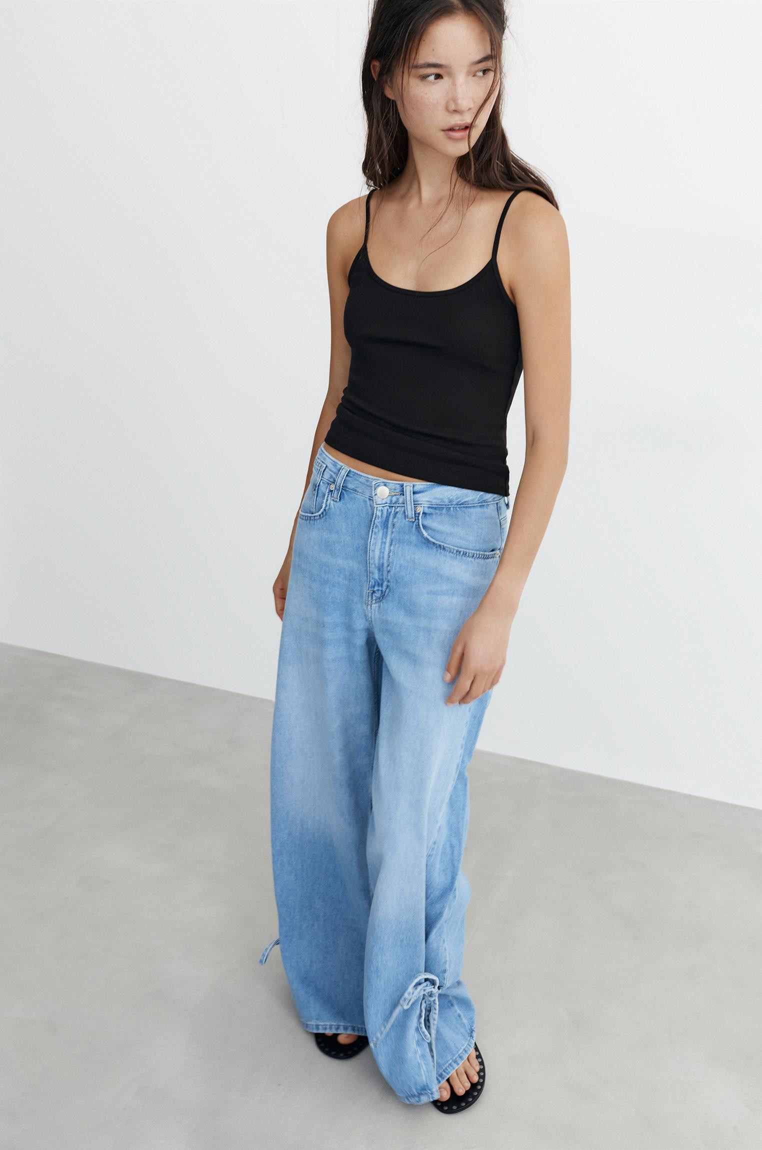 Thin strap top | Pull&Bear United Kingdom | PULL and BEAR UK