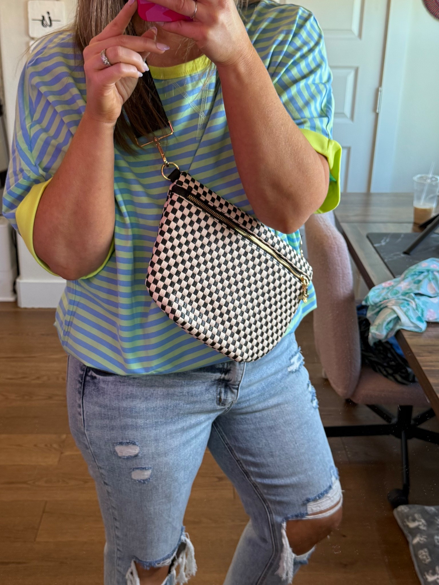 The ultimate oversized tee – comfy, cute, and comes in SO many color options! 💙💚 This one is giving all the spring and summer vibes, and I’m obsessed with how easy it is to style. Wear it loose, tuck it in, or knot it up—either way, it’s a must-have!

If you love easy everyday outfits and comfy fits, you’ll want this one in every color! Tap to shop & grab your fave! 🛍️✨

#ComfyAndChic #EffortlessStyle #SpringFashion #OversizedTee #LTKSpringStyle

#LTKMidsize #LTKStyleTip #LTKFindsUnder50