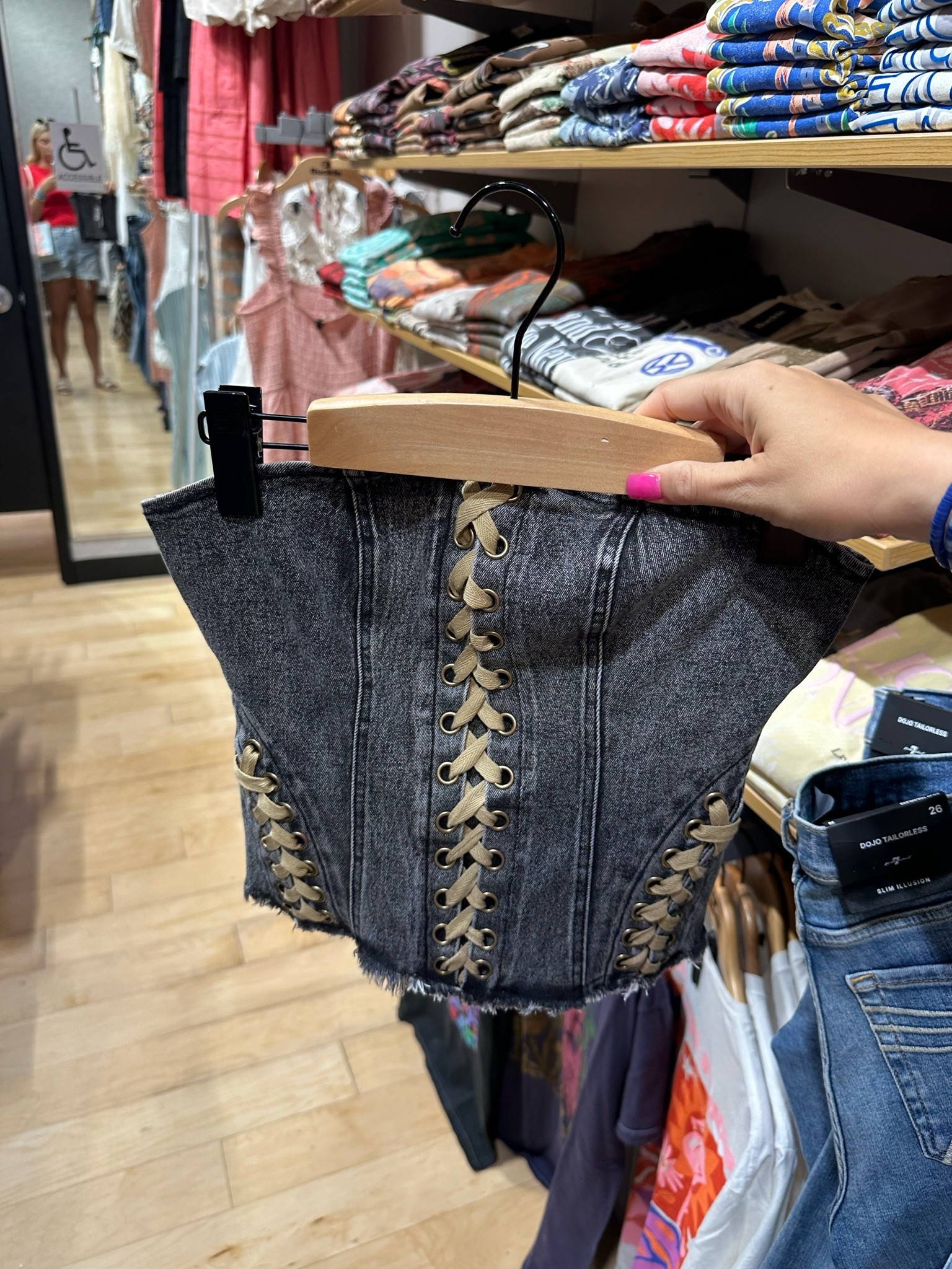 Love this lace up denim tube top from buckle! This would be so cute for a country concert! Ranges from sizes XS-XL & is priced at $49!

#LTKMidsize #LTKPetite