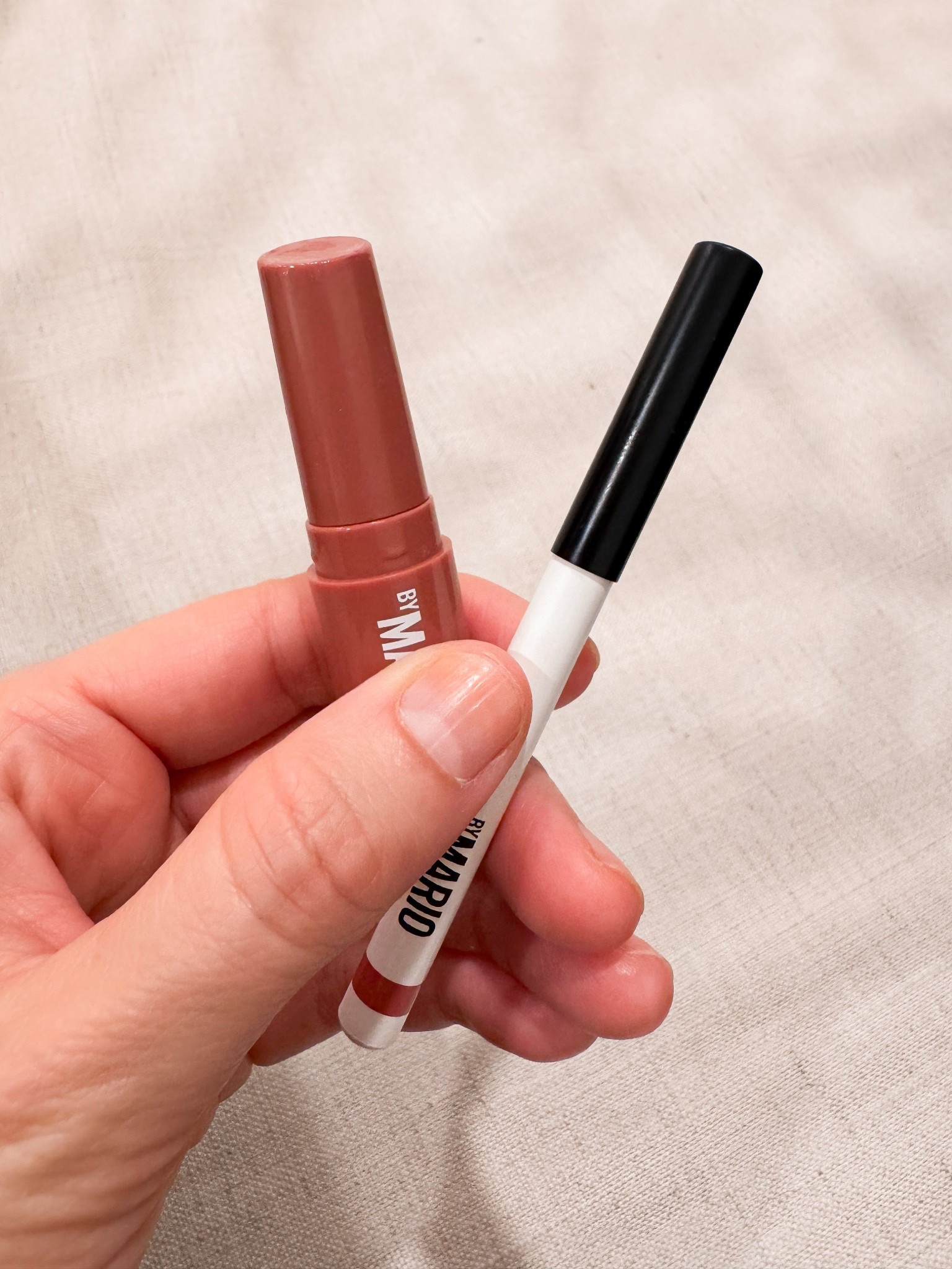 Liner: rich mauve
Lipstick: rosewood glow 

#LTKBeauty #LTKootd #LTKFindsUnder50