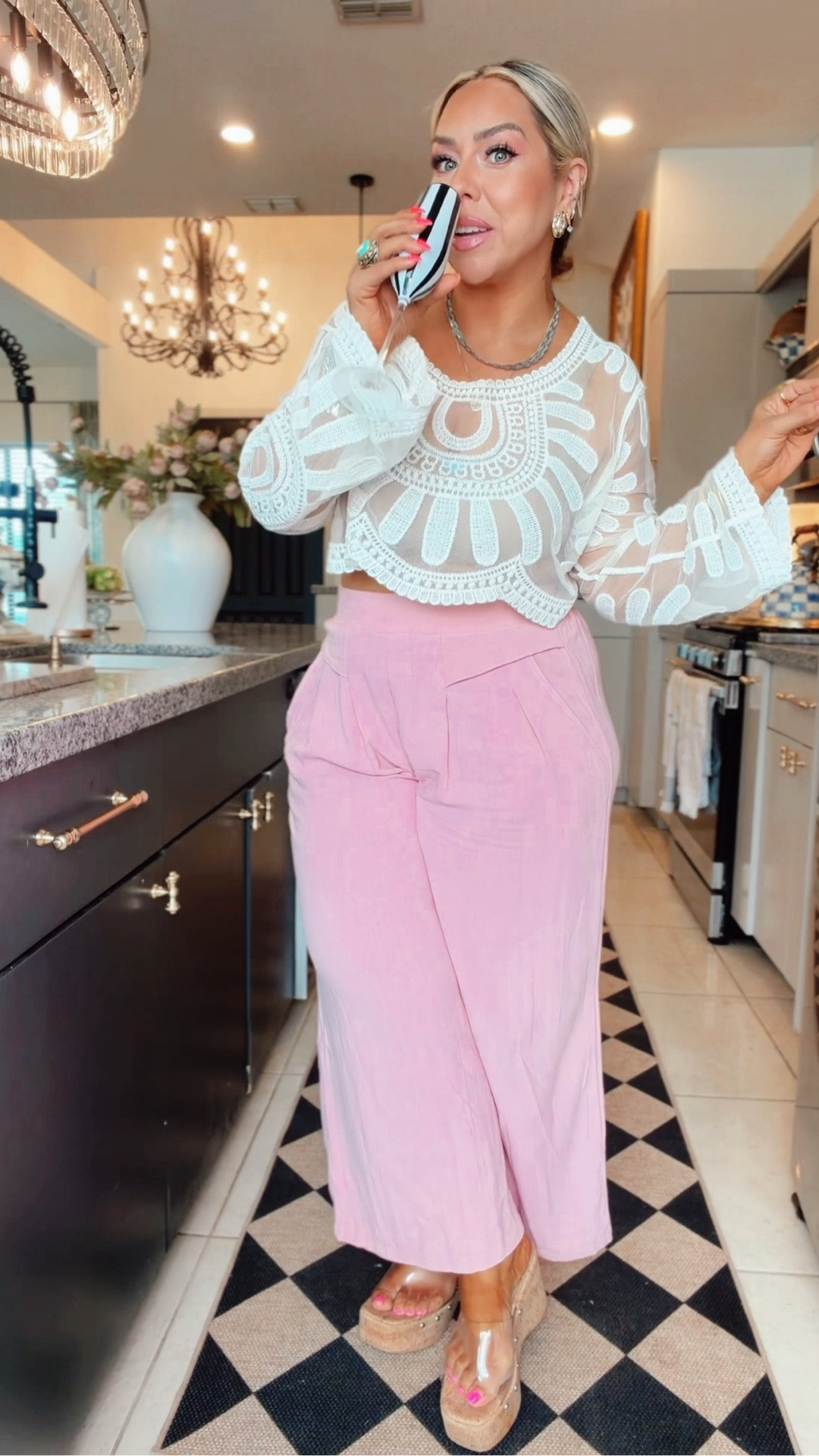 These pants are perfect for us shorter girls! My top is currently not available but I linked some other options for you 🫶🏼

#LTKU #LTKootd #LTKMidsize