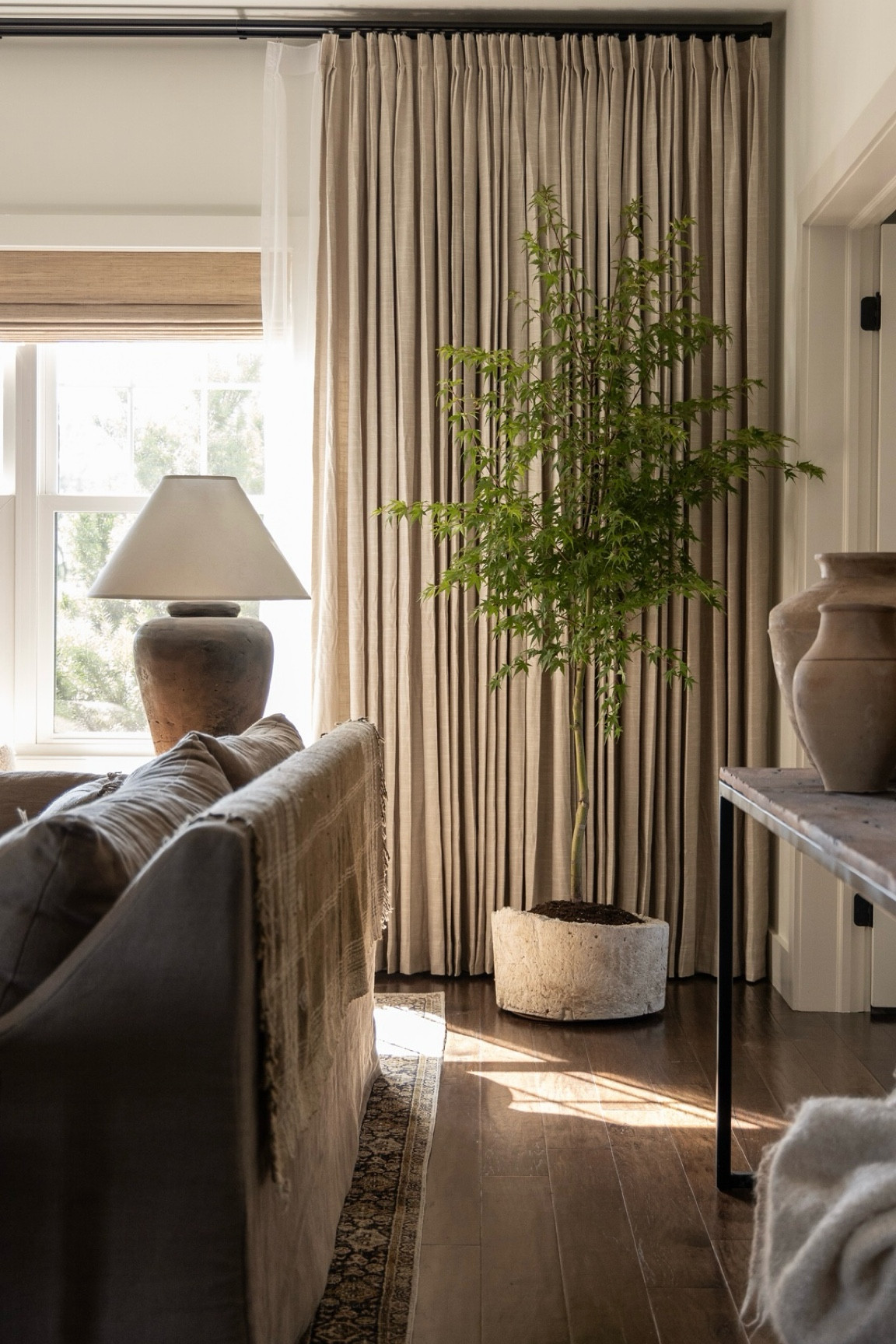 Here she is 😍 What do we think about the faux stone planter?

#LTKFindsUnder100 #LTKHome #LTKFindsUnder50