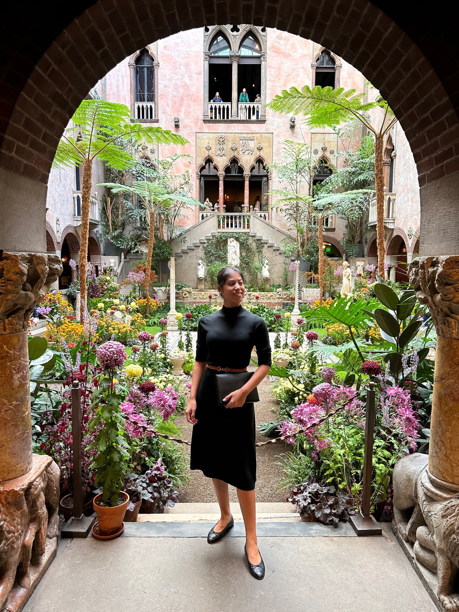 Fall style tip: less is more! This effortless, comfortable, and chic fall outfit is comprised of two colors; black and tan. I love a high neck knit sweater midi dress — it’s perfect for transitional seasons and can be dressed up or down! I added a belt to emphasize my waistline and kept this look monochromatic with a black pair of Chanel ballet flats and a black Hermes clutch. Pearl earrings were the finishing touch for a classy, timeless, fall fashion moment.

#falloutfits #falldress #fallfashion #wooldress #mididress #knitdress #balletflats #ballerinashoes #pearlearrings

#LTKstyletip #LTKSeasonal